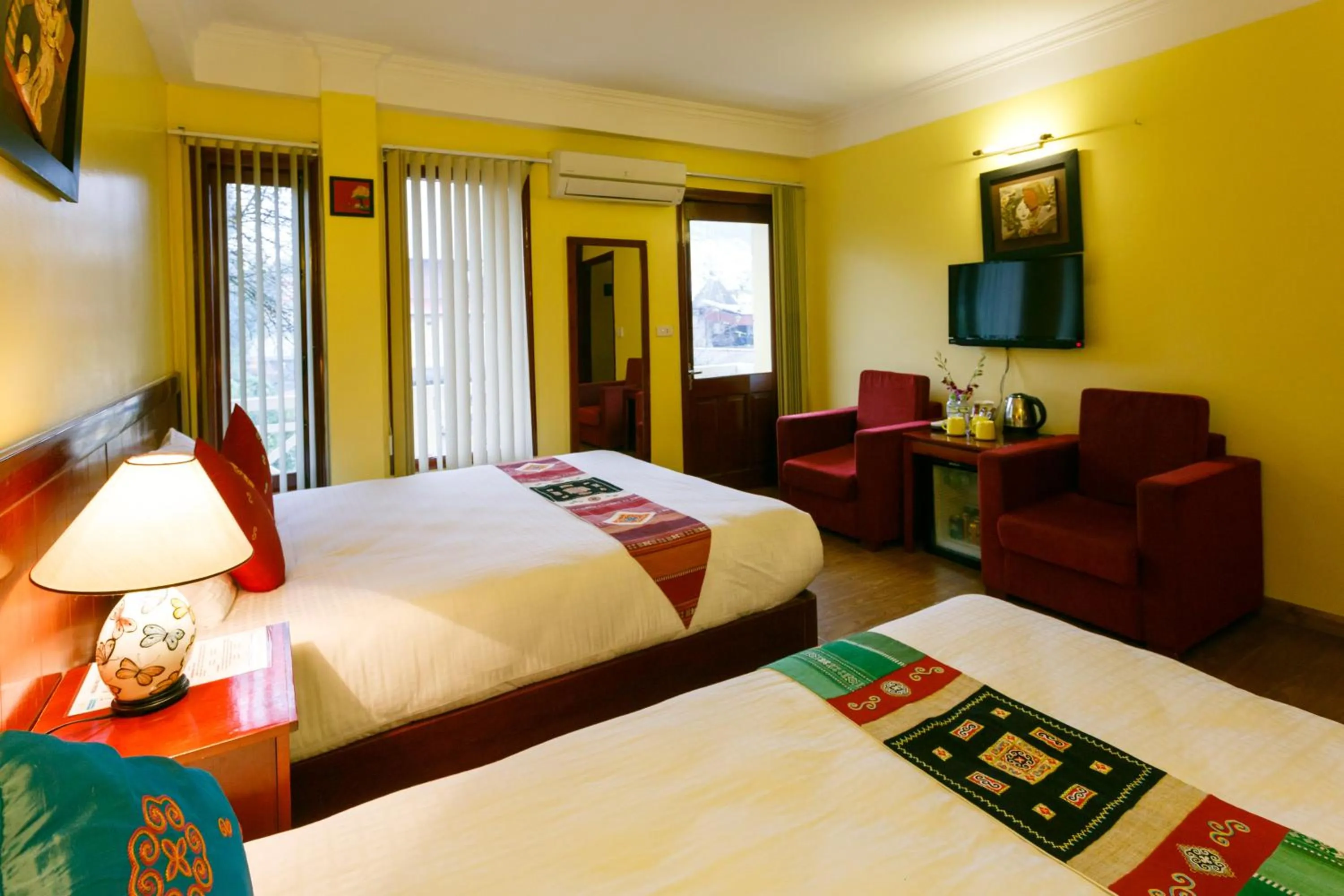 TV and multimedia, Bed in Anise Sapa Hotel