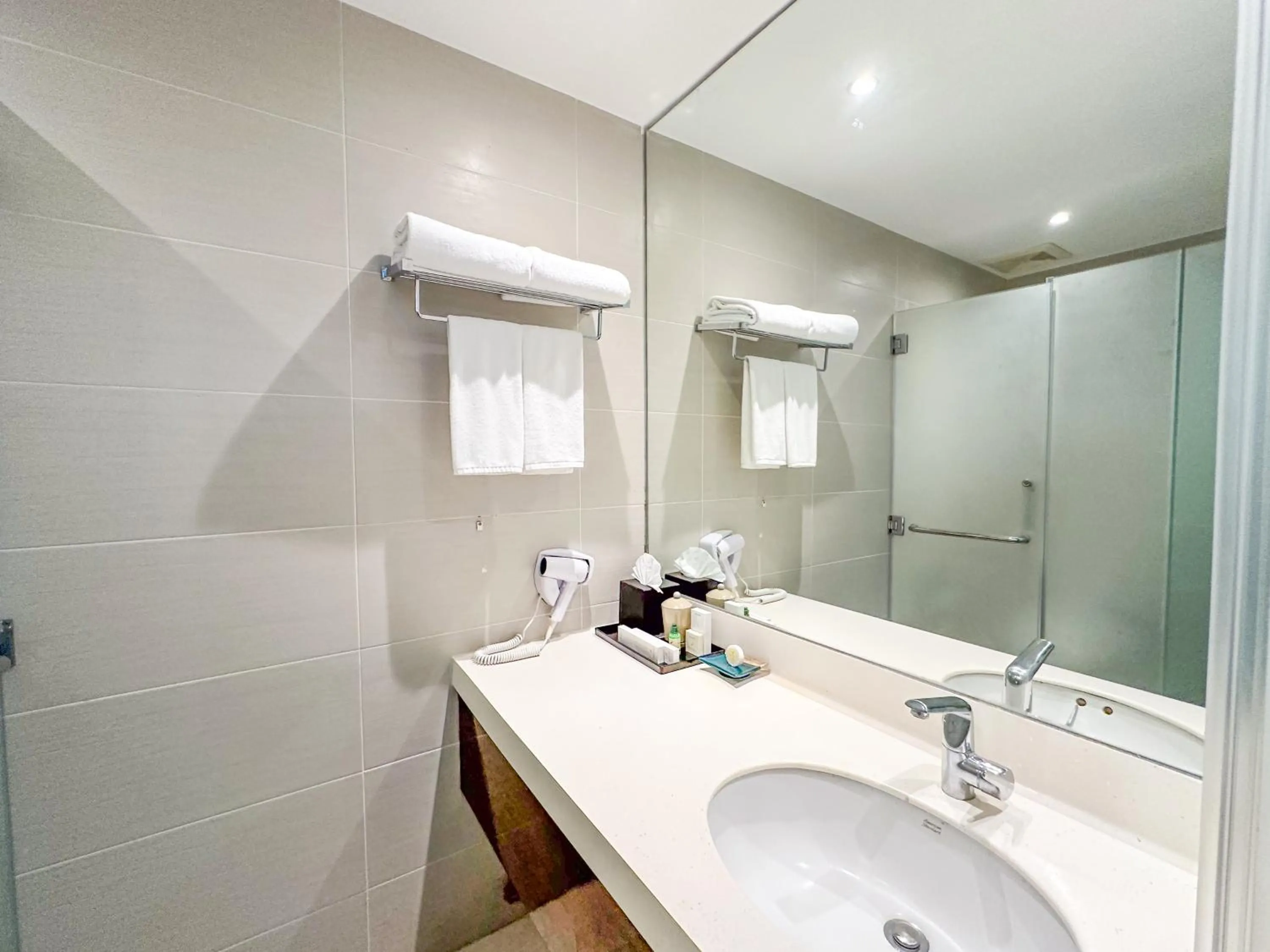 Bathroom in Misibis Bay