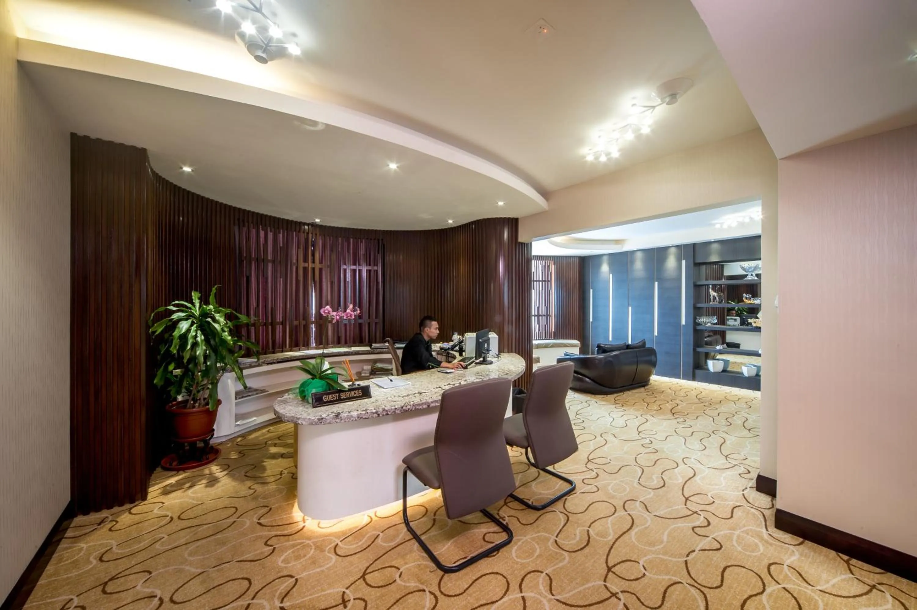 Lobby or reception in Promenade Hotel Kota Kinabalu