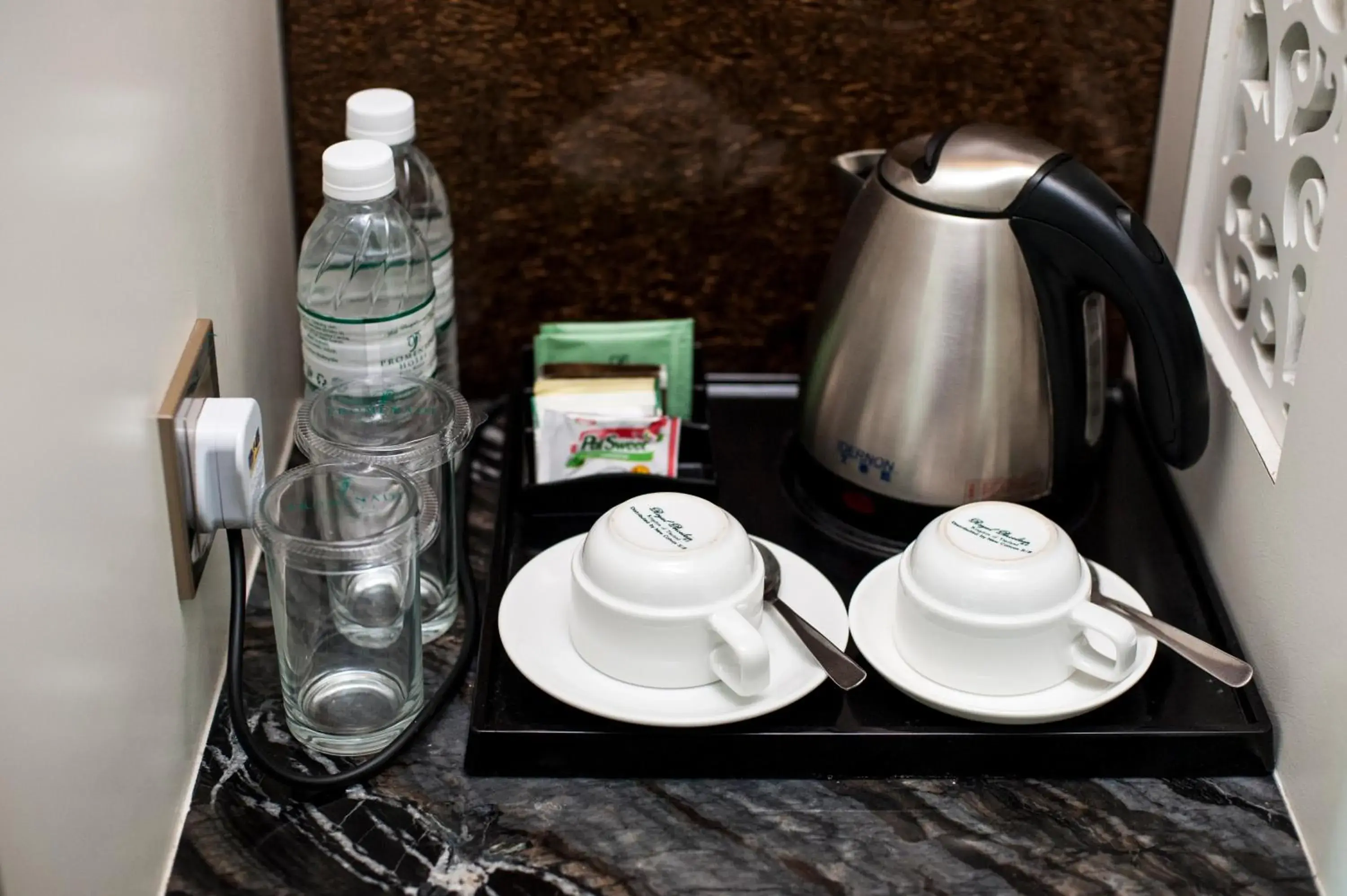 Coffee/tea facilities in Promenade Hotel Kota Kinabalu