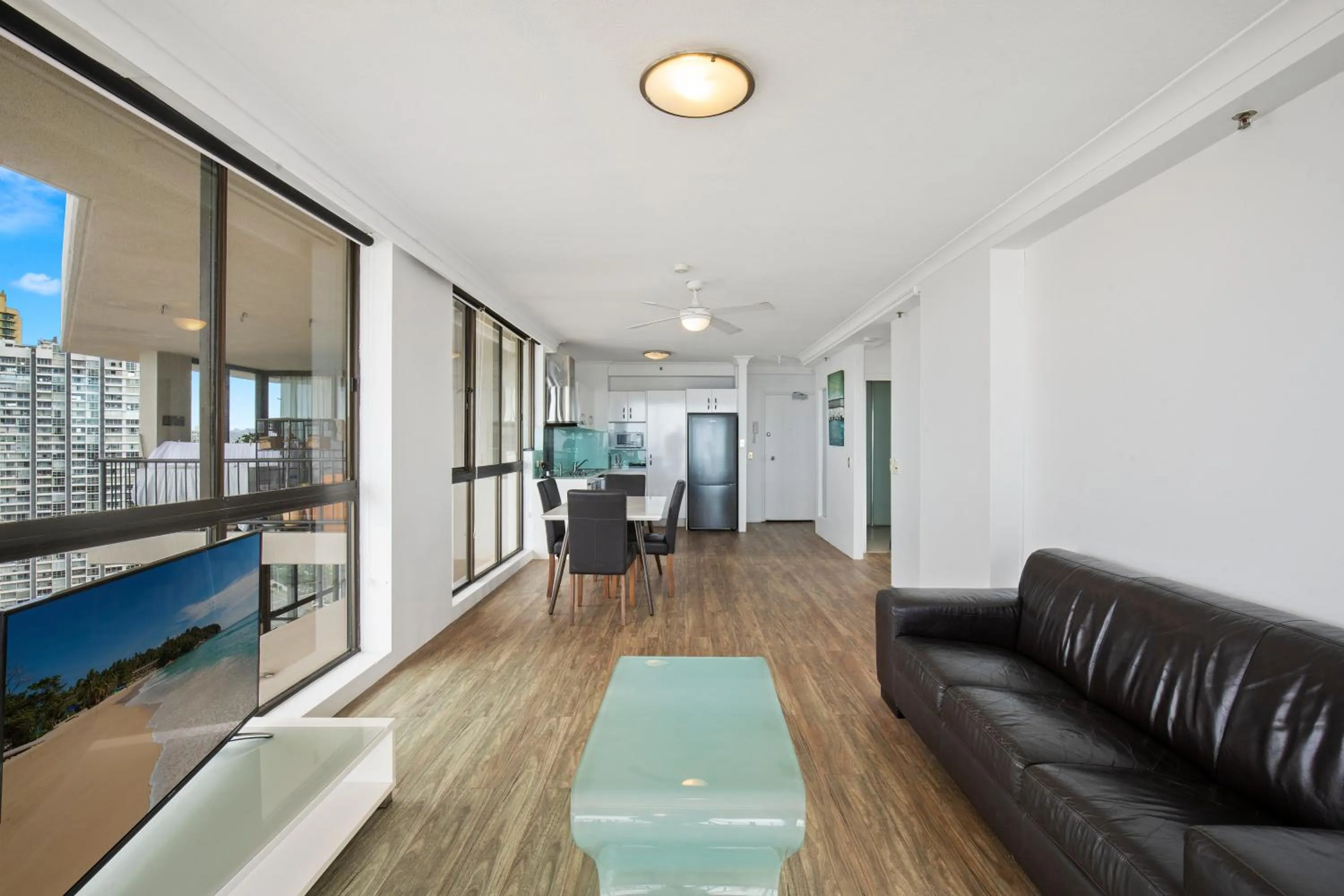 Capricorn One Beachside Holiday Apartments - Official