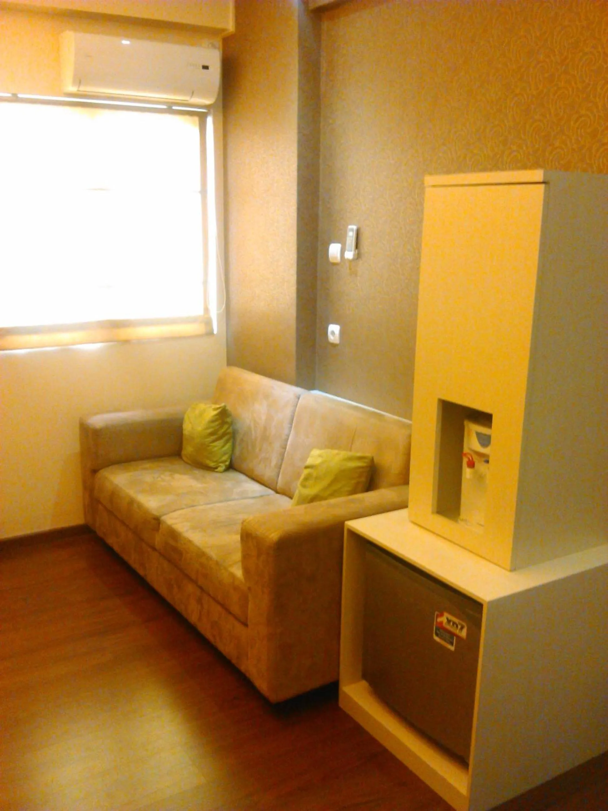 Apartment The Suites Metro by Yudis