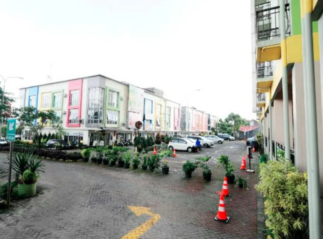 Apartment The Suites Metro by Yudis