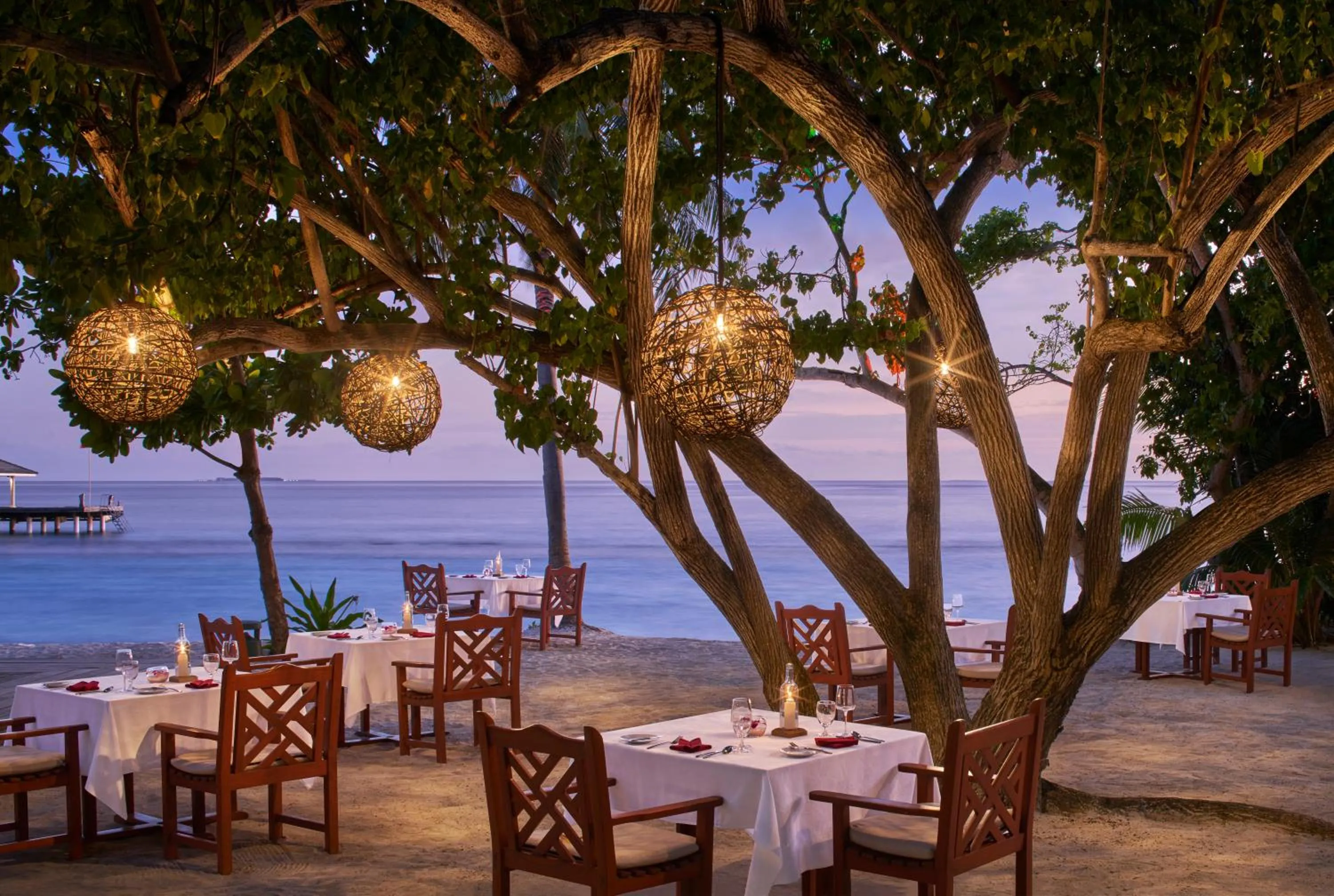 Restaurant/places to eat in Royal Island Resort Maldives