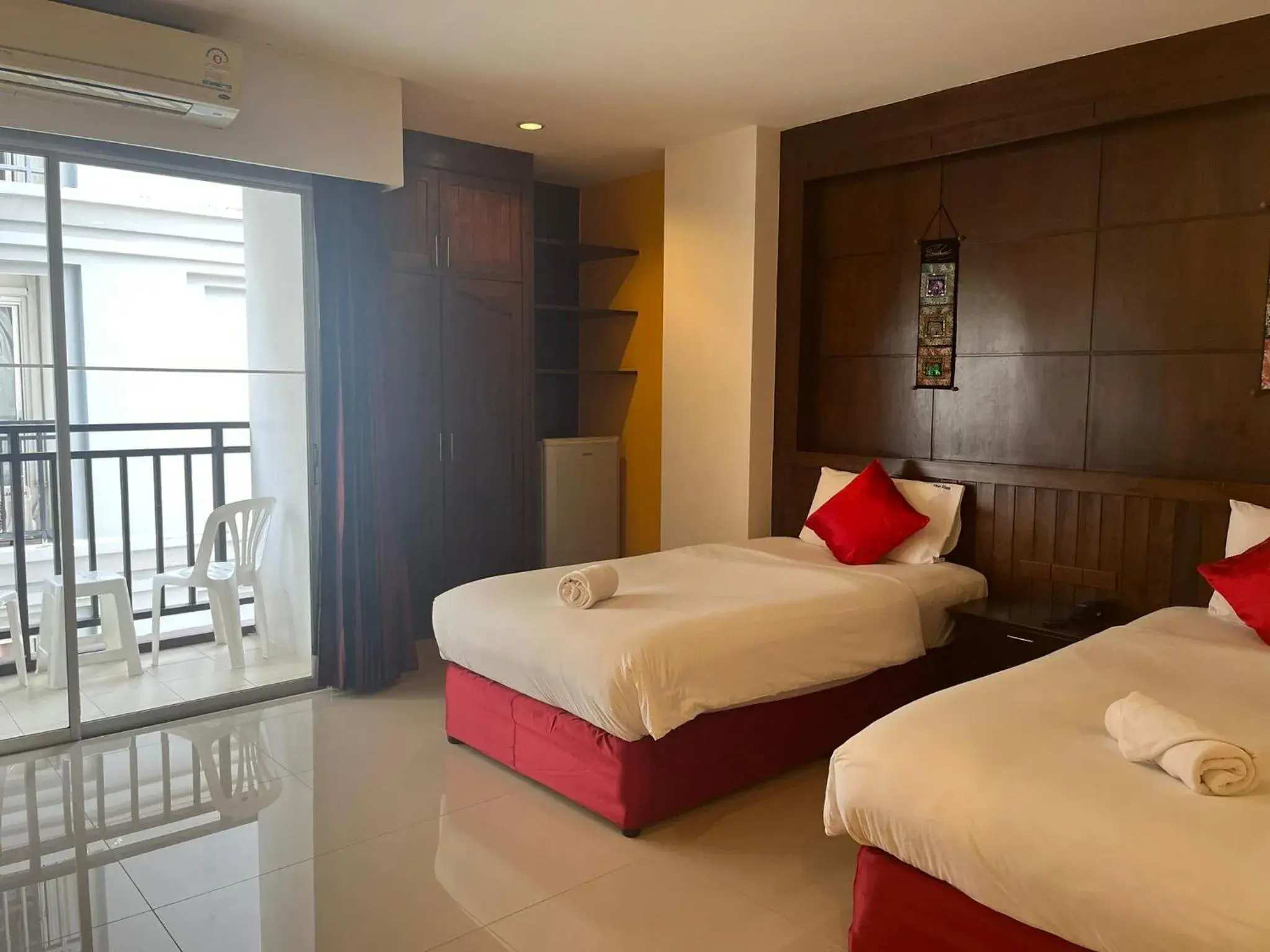 Photo of the whole room, Bed in Thai Siam Photo of the whole room, Bed in Thai Siam