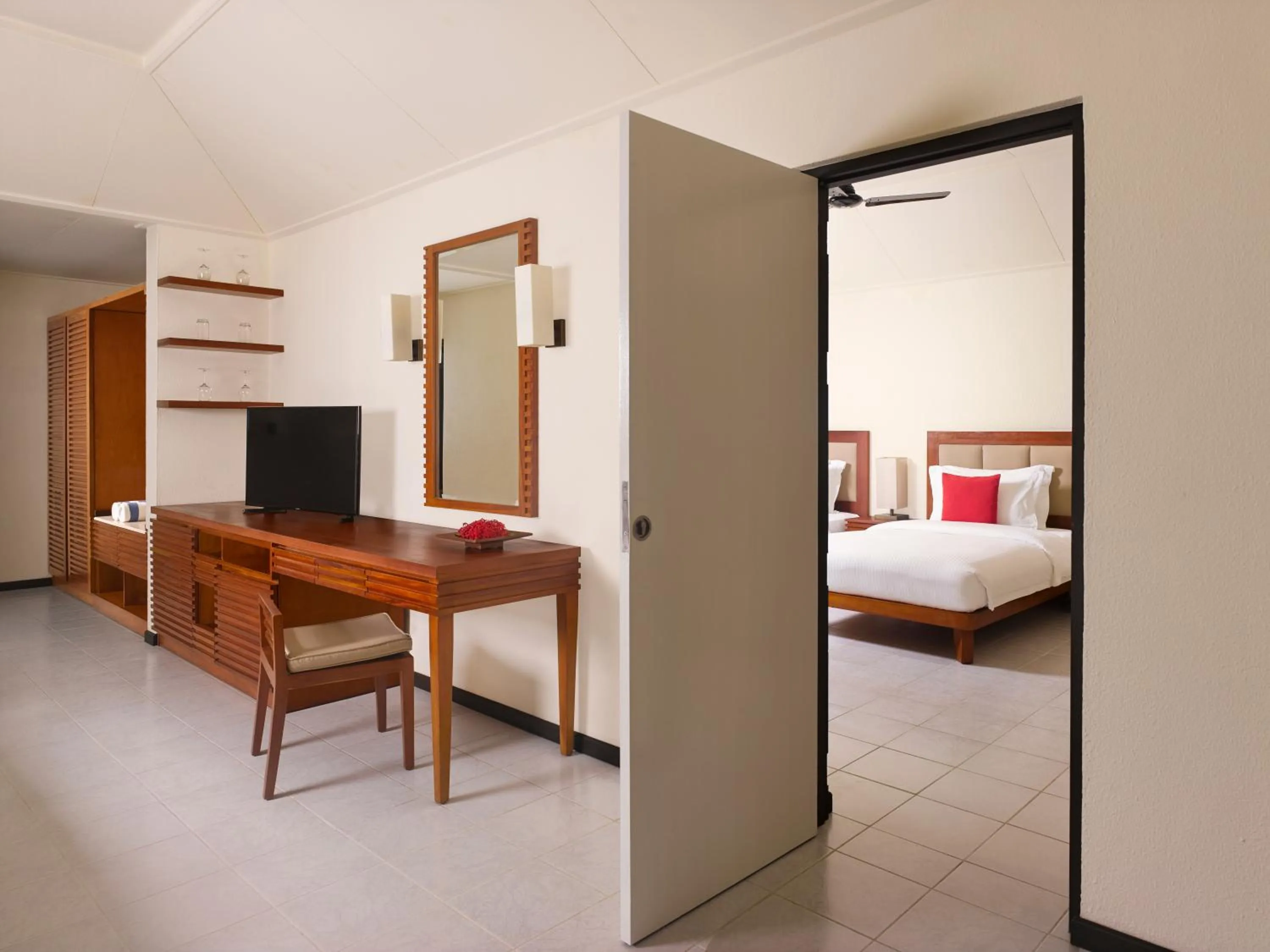 Bedroom, Bed in Villa Nautica Paradise Island Resort