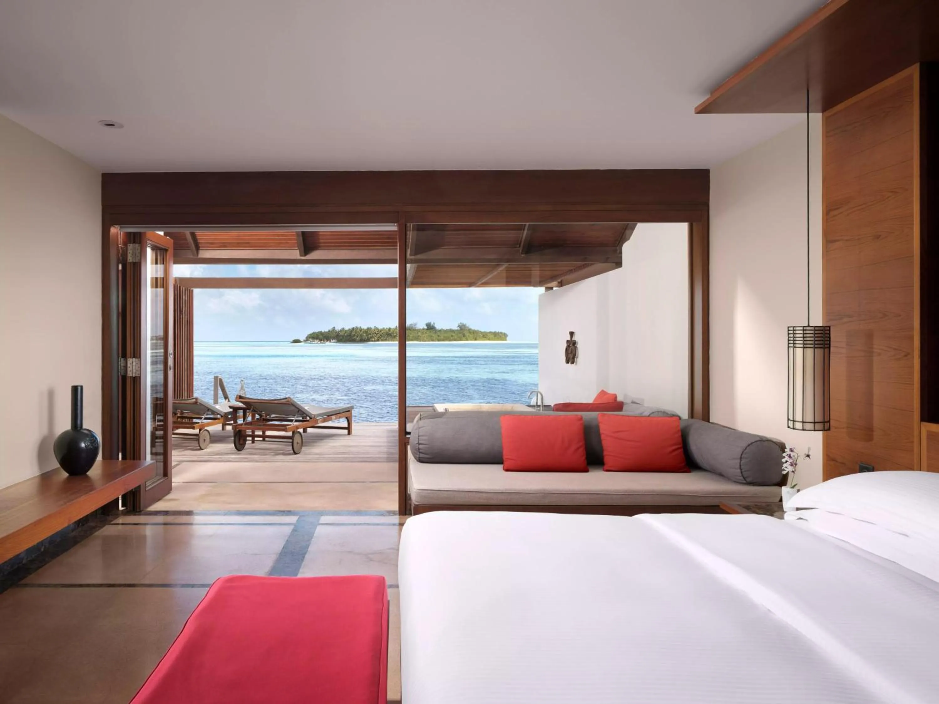 Bedroom, Bed in Villa Nautica Paradise Island Resort