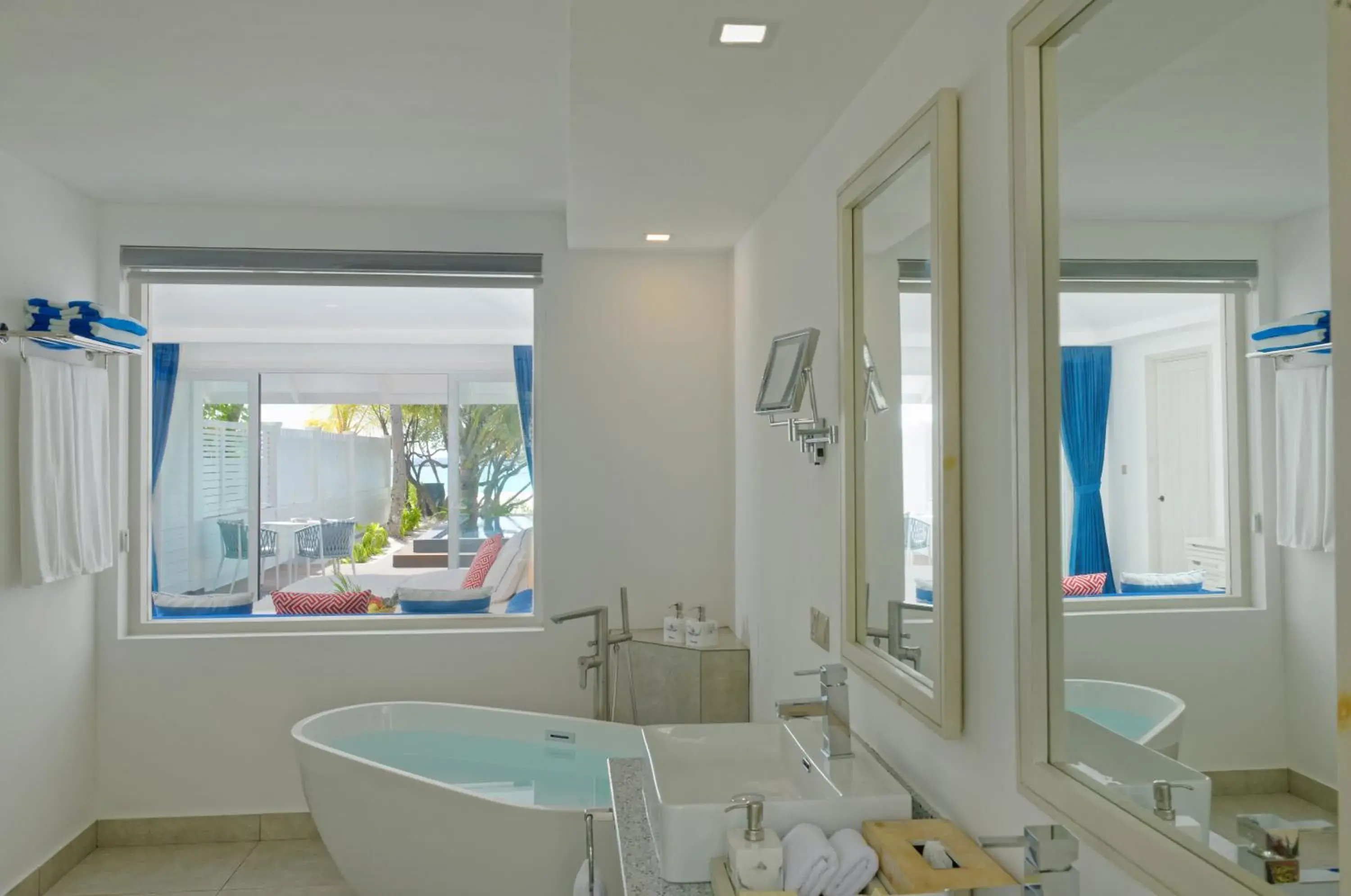 Bathroom in Villa Nautica Paradise Island Resort Bathroom in Villa Nautica Paradise Island Resort