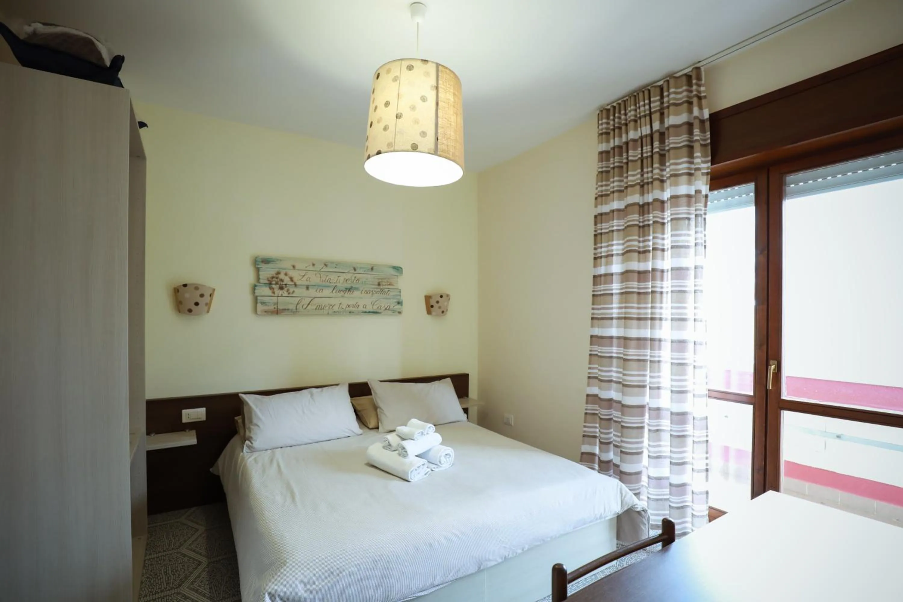 Photo of the whole room, Bed in B&B Il Tritone