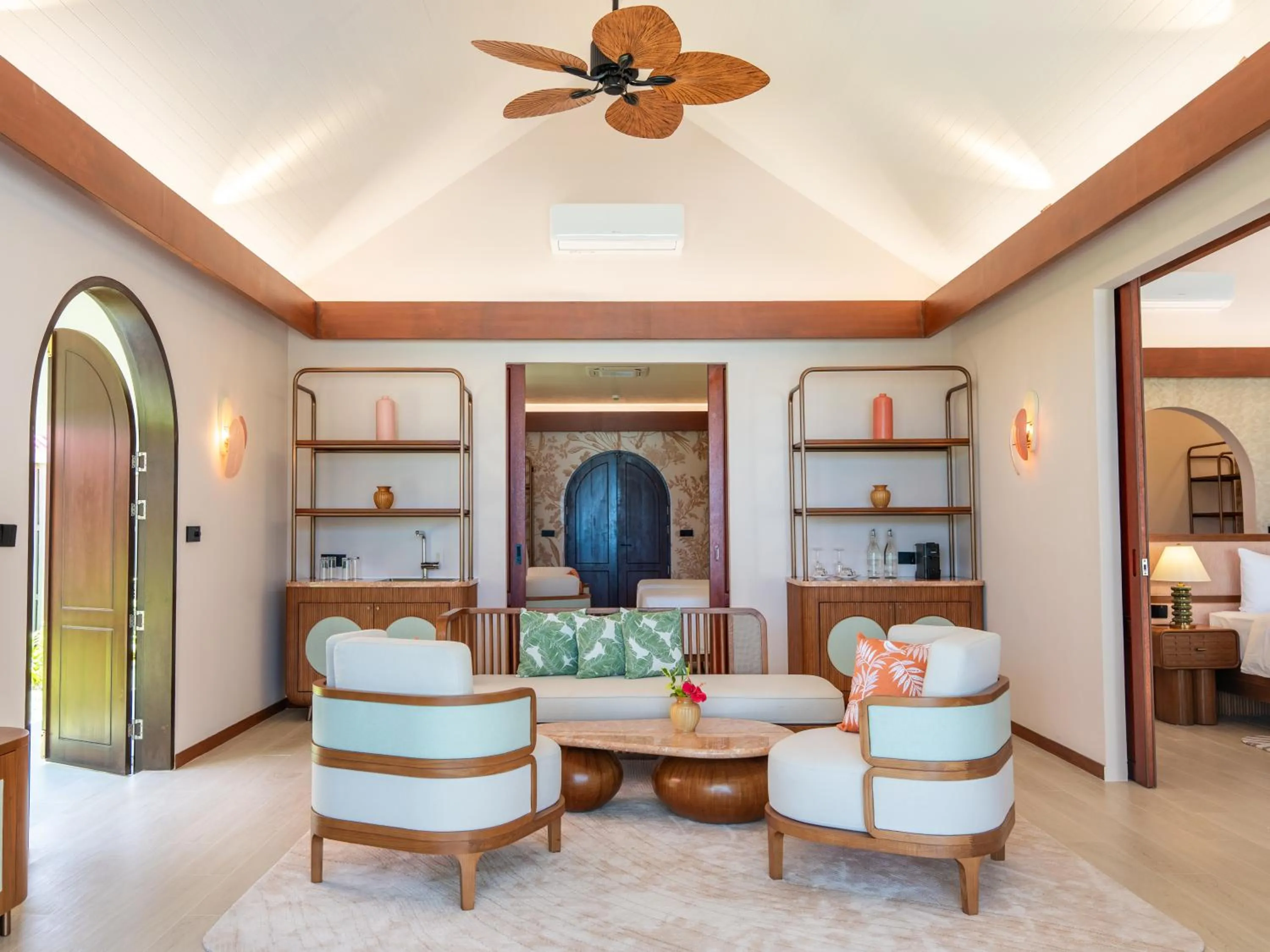 Living room in Villa Park Sun Island Resort