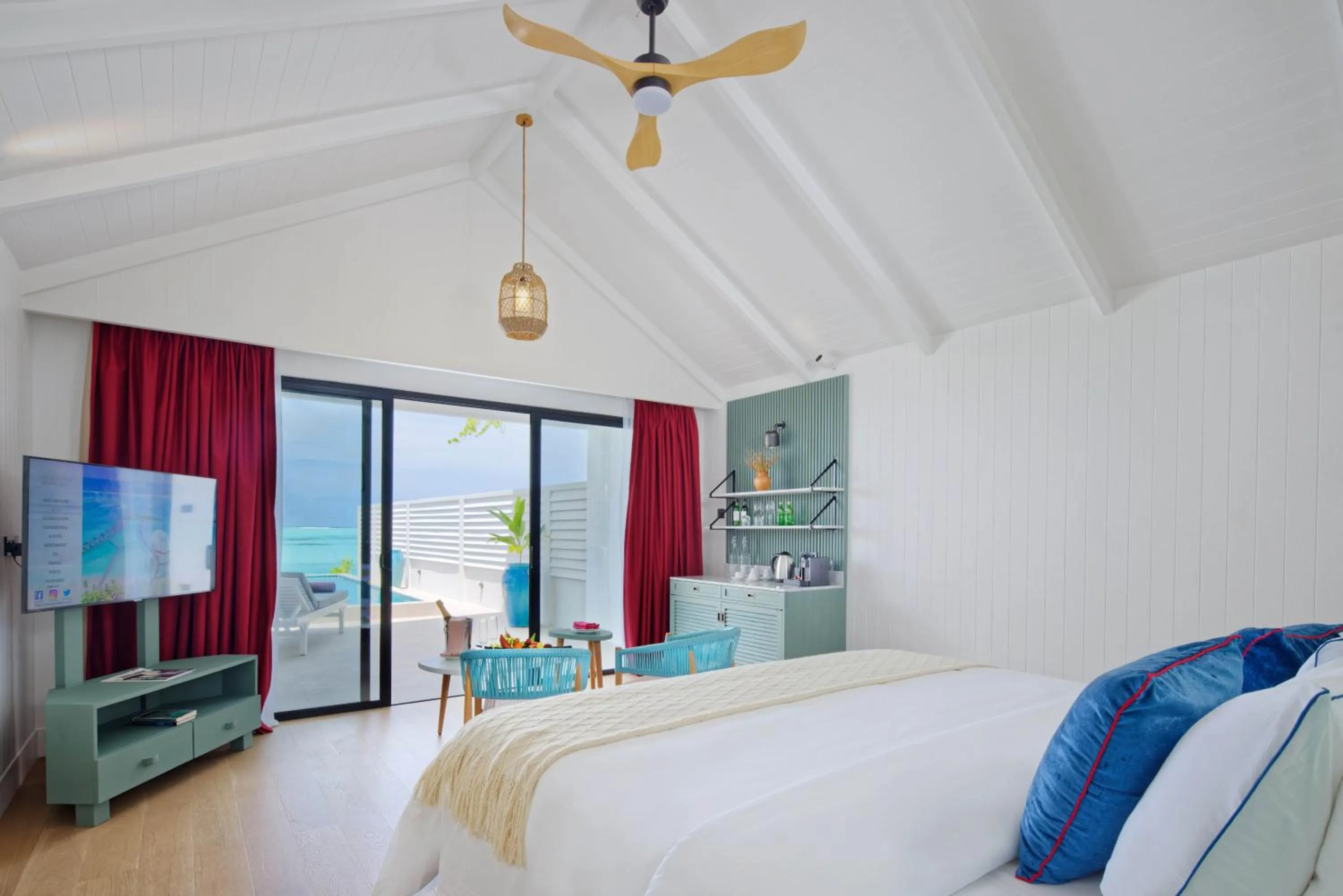 View (from property/room), Bed in Villa Park Sun Island Resort