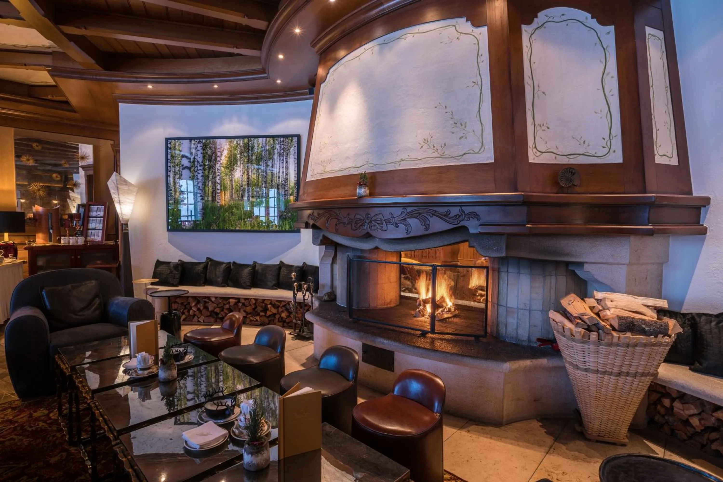 Lounge or bar in Riffelalp Resort 2222m Ski-in & Ski-out