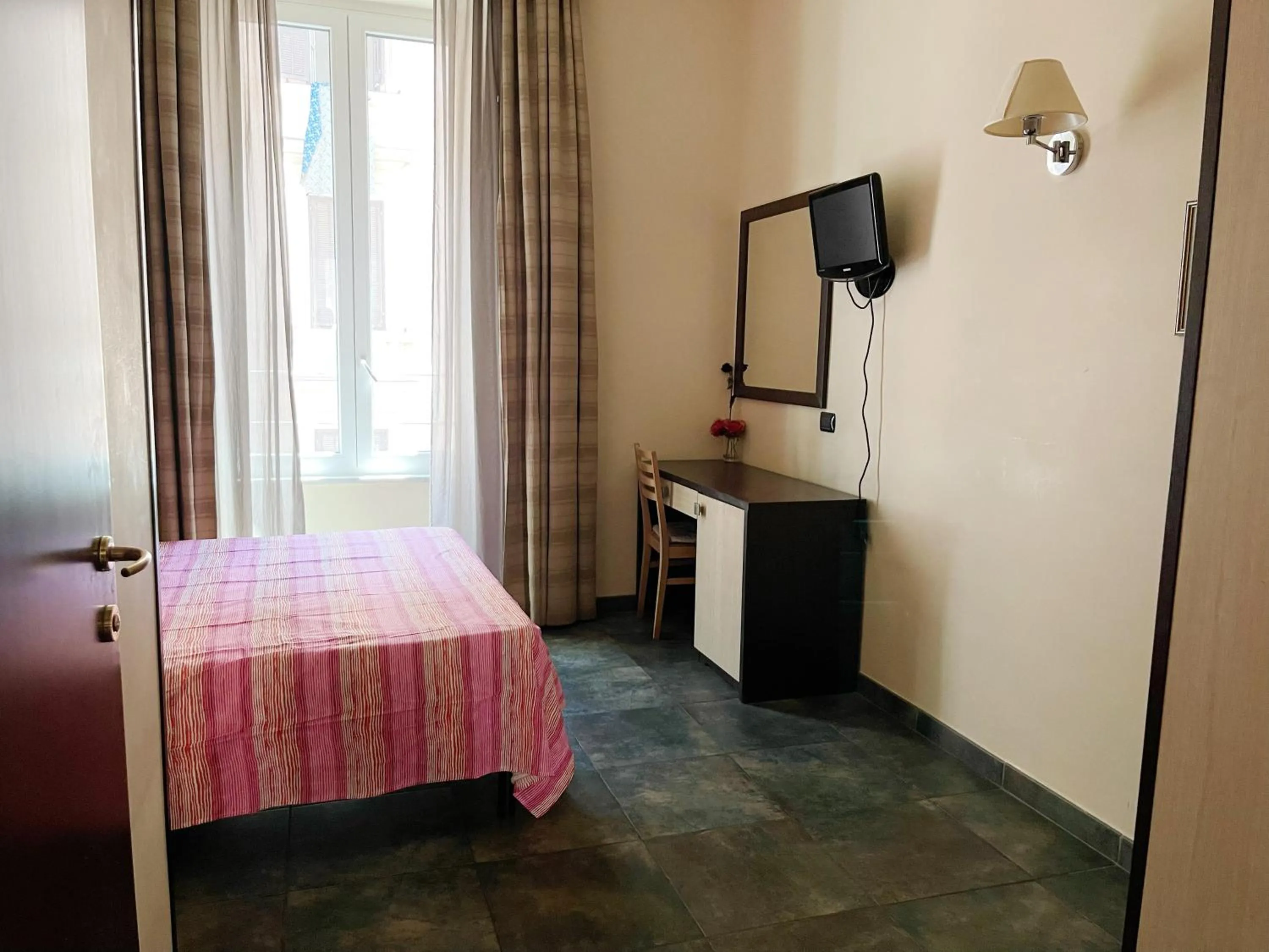 Bed in Clarian Affittacamere