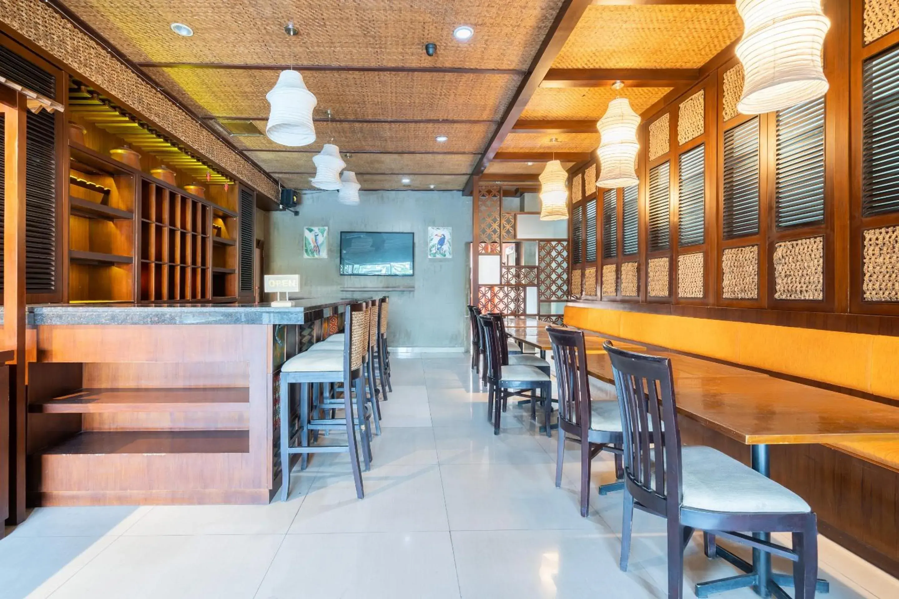 Restaurant/places to eat in Flagship 91863 Metro House Restaurant/places to eat in Flagship 91863 Metro House