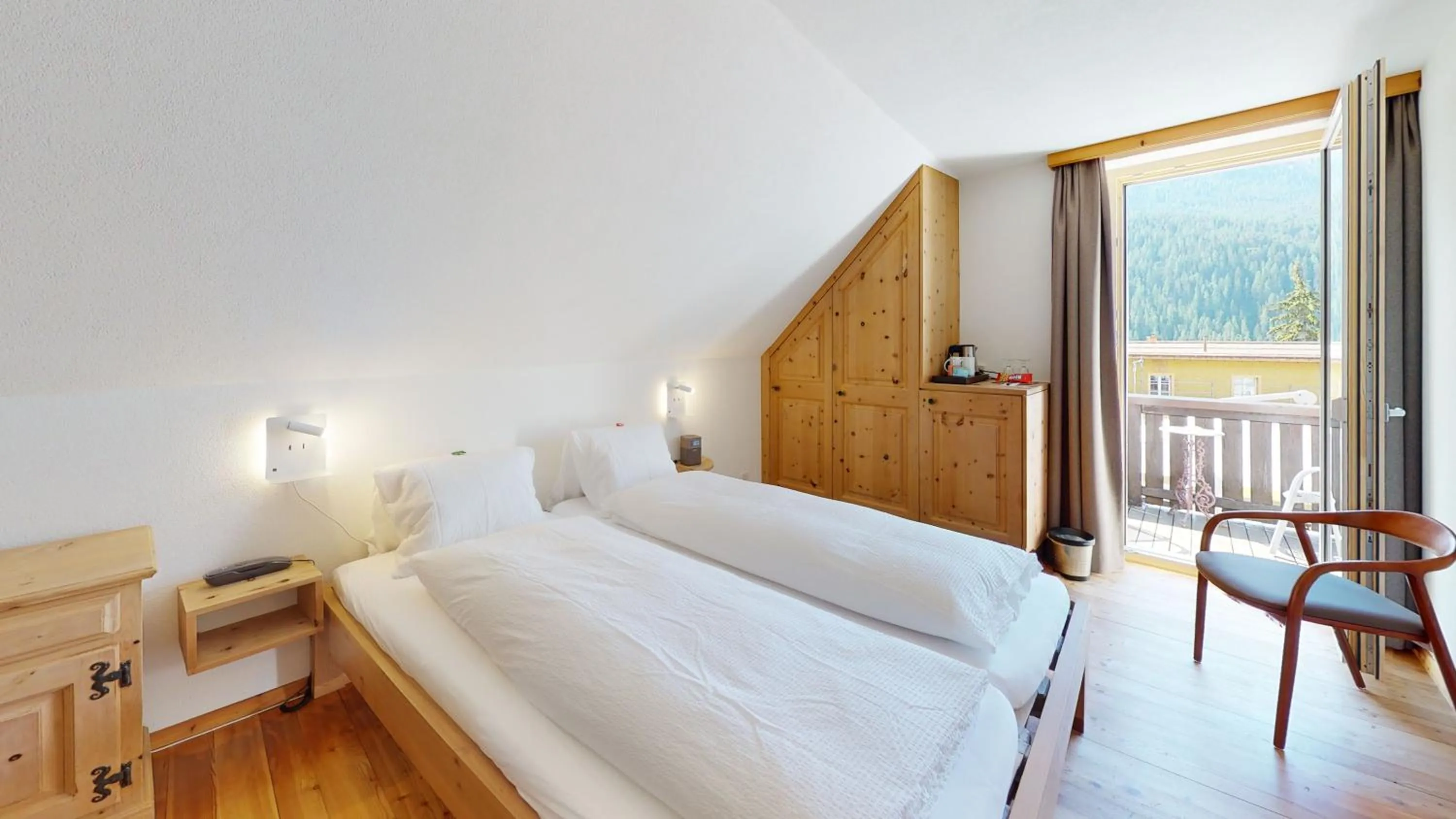 Photo of the whole room in Hotel Traube