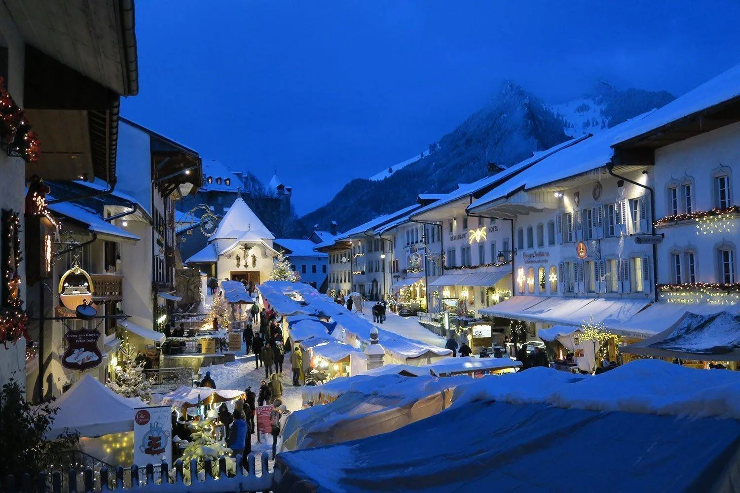 Winter in Hôtel de Ville