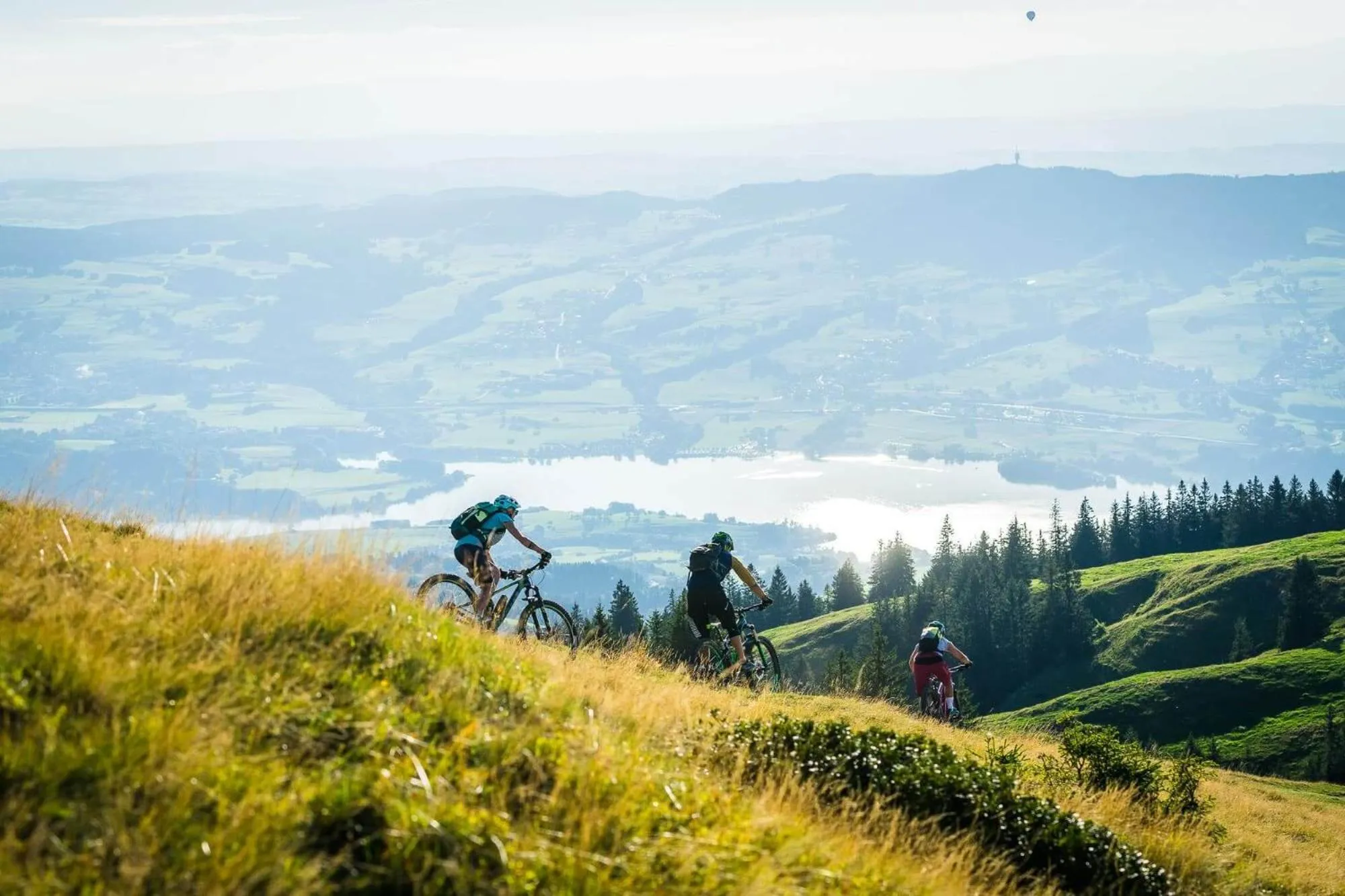 Cycling in Hôtel de Ville