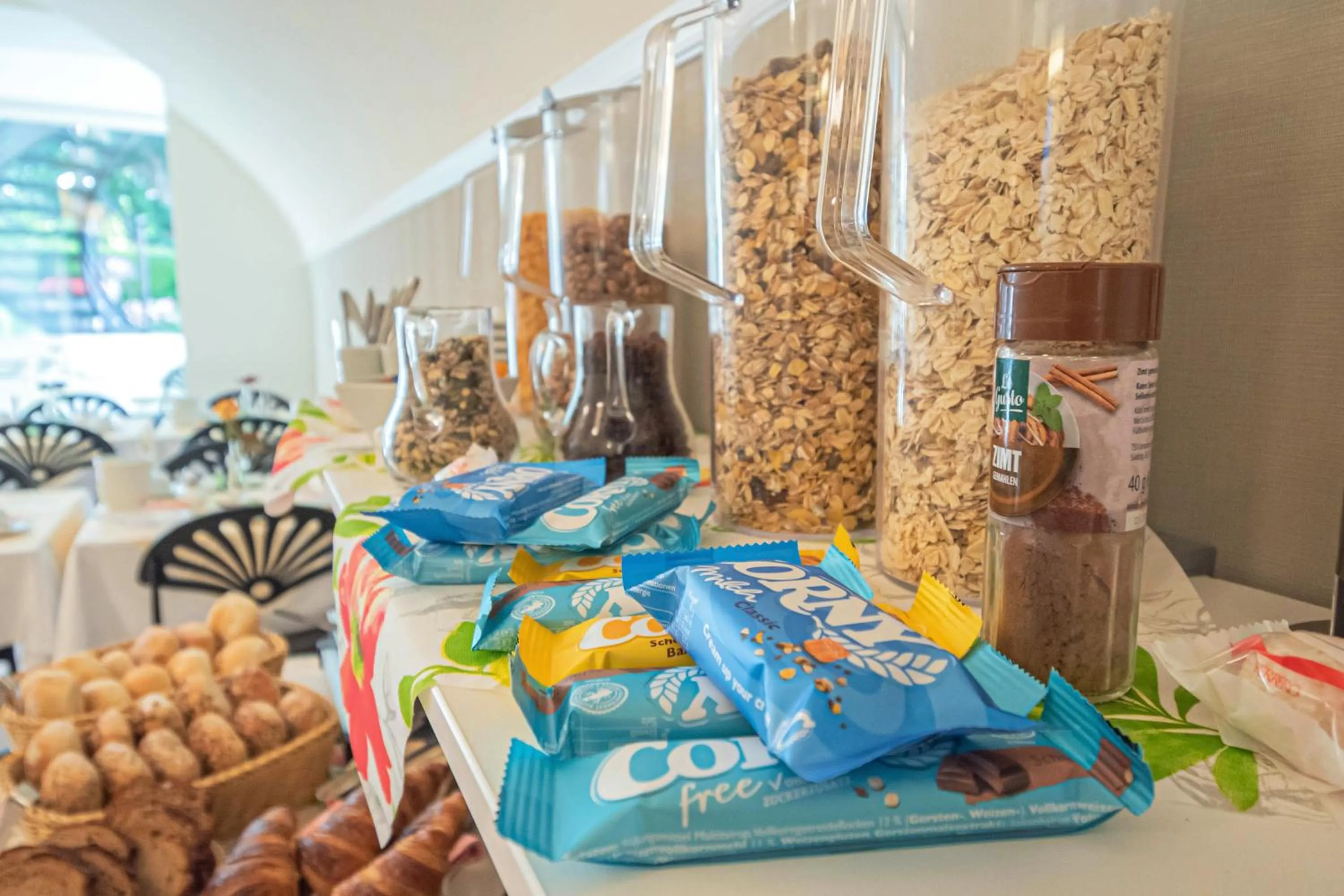 Food and drinks in Hotel Villa am Kurpark