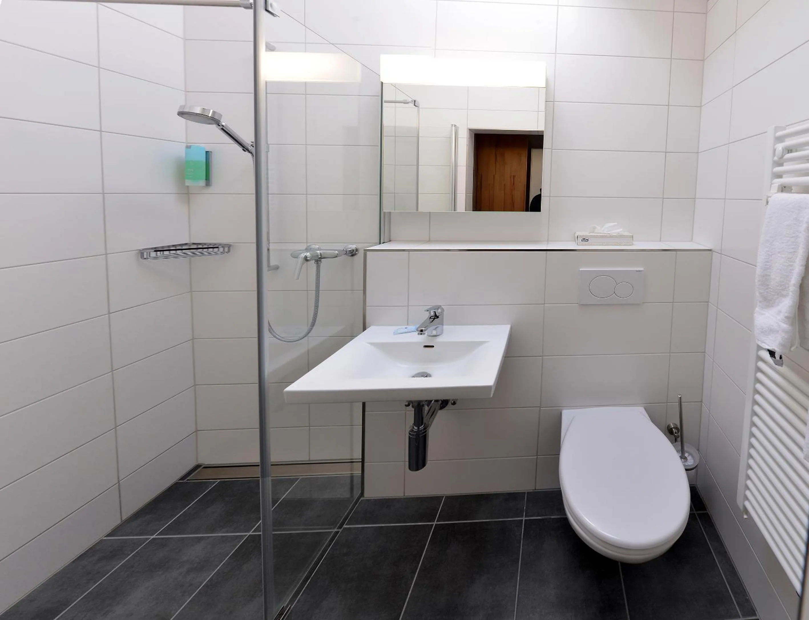 Bathroom in Hotel de la Gare