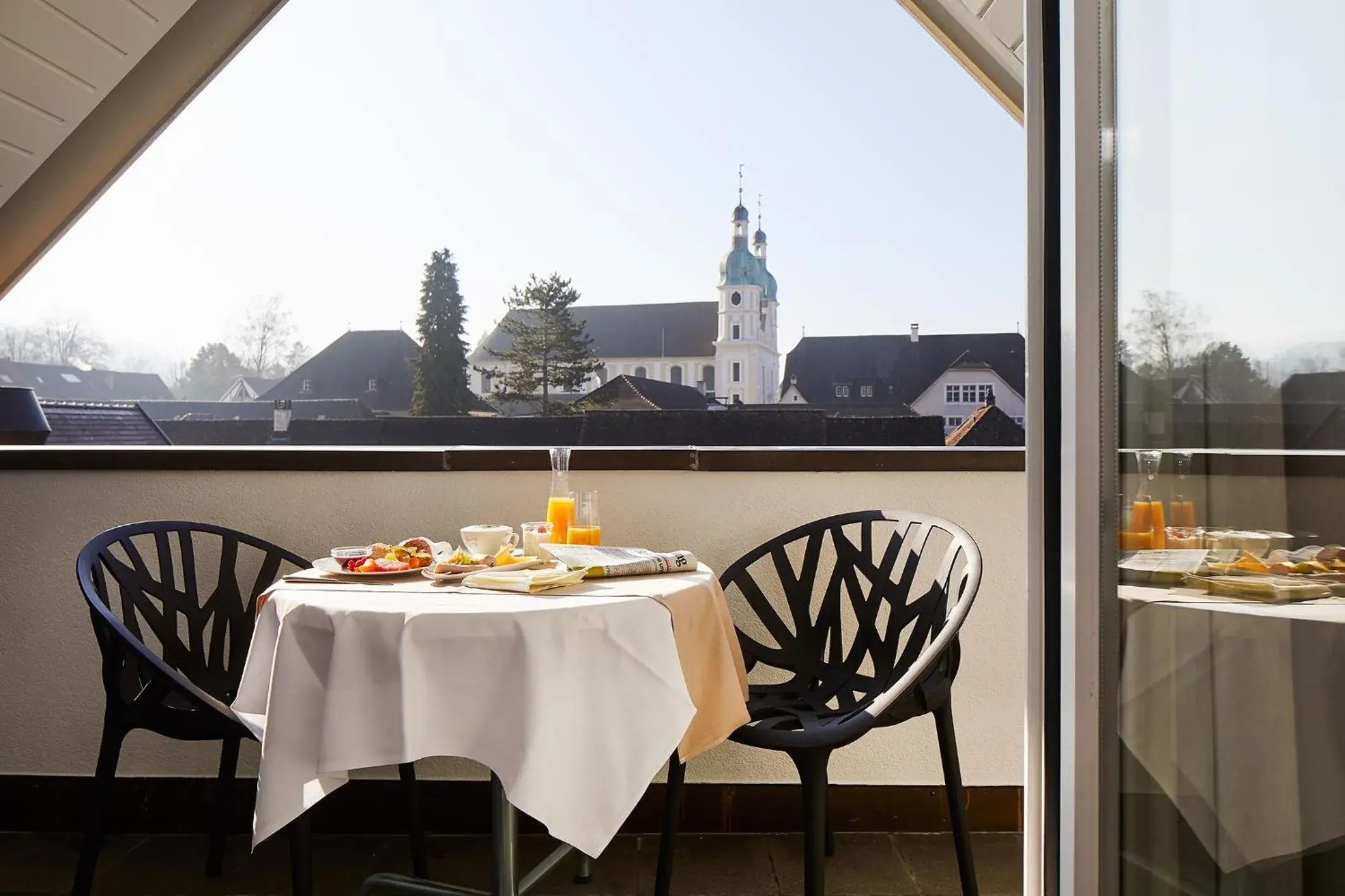 Cathedral Suite with Balcony - single occupancy in Hotel Gasthof zum Ochsen Cathedral Suite with Balcony - single occupancy in Hotel Gasthof zum Ochsen