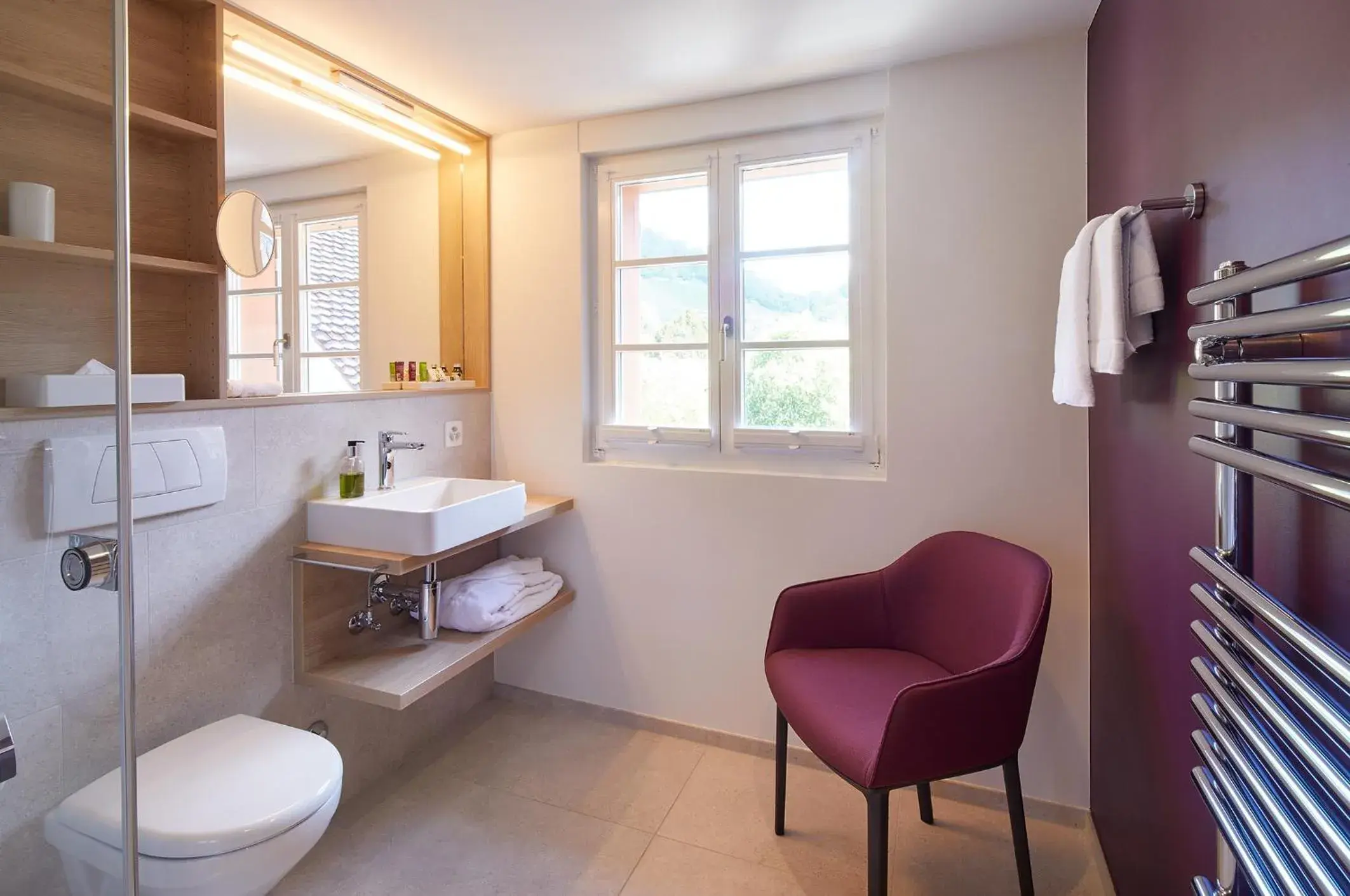 Business Queen Room - single occupancy in Hotel Gasthof zum Ochsen Business Queen Room - single occupancy in Hotel Gasthof zum Ochsen