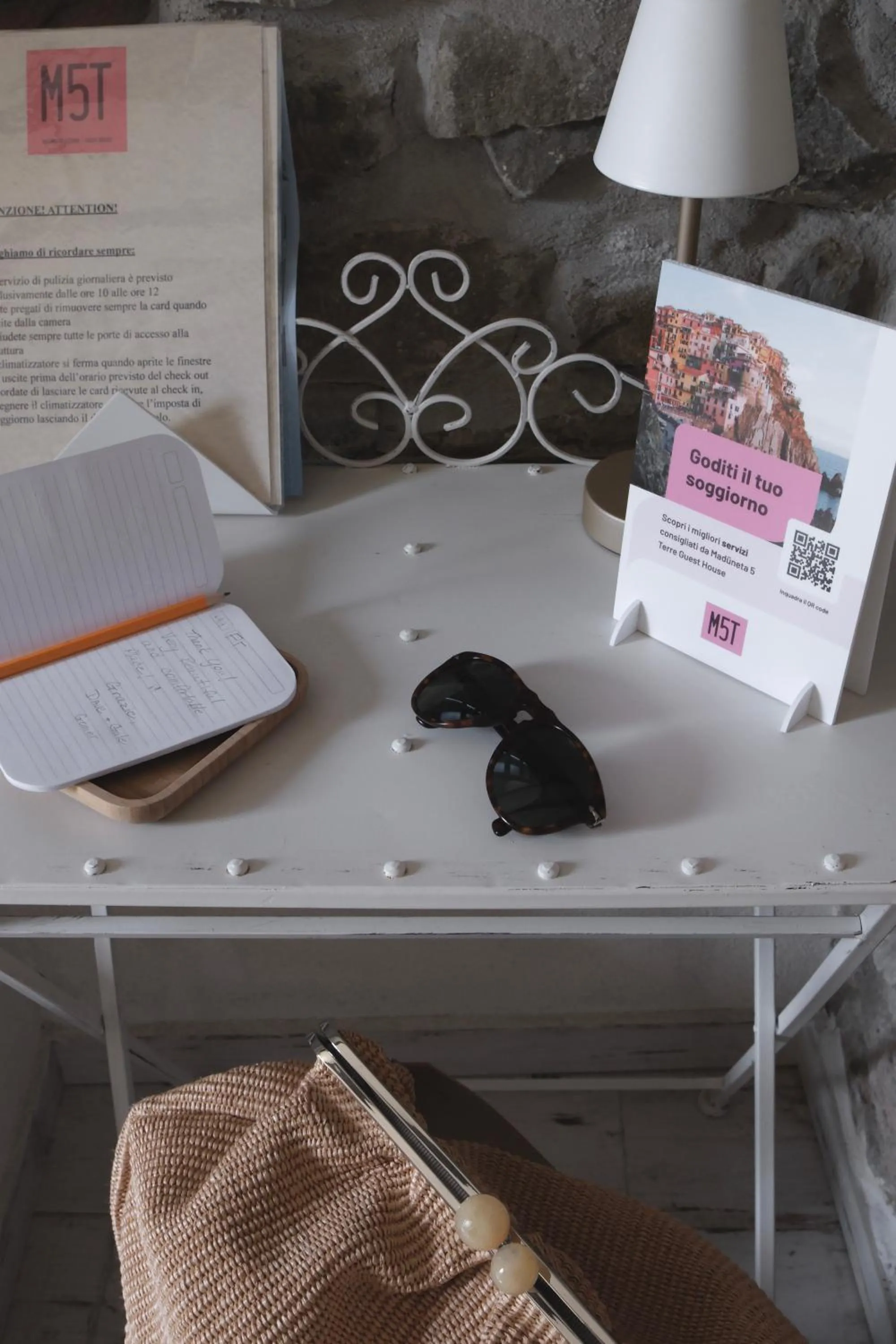 Bedroom in Madüneta 5 Terre