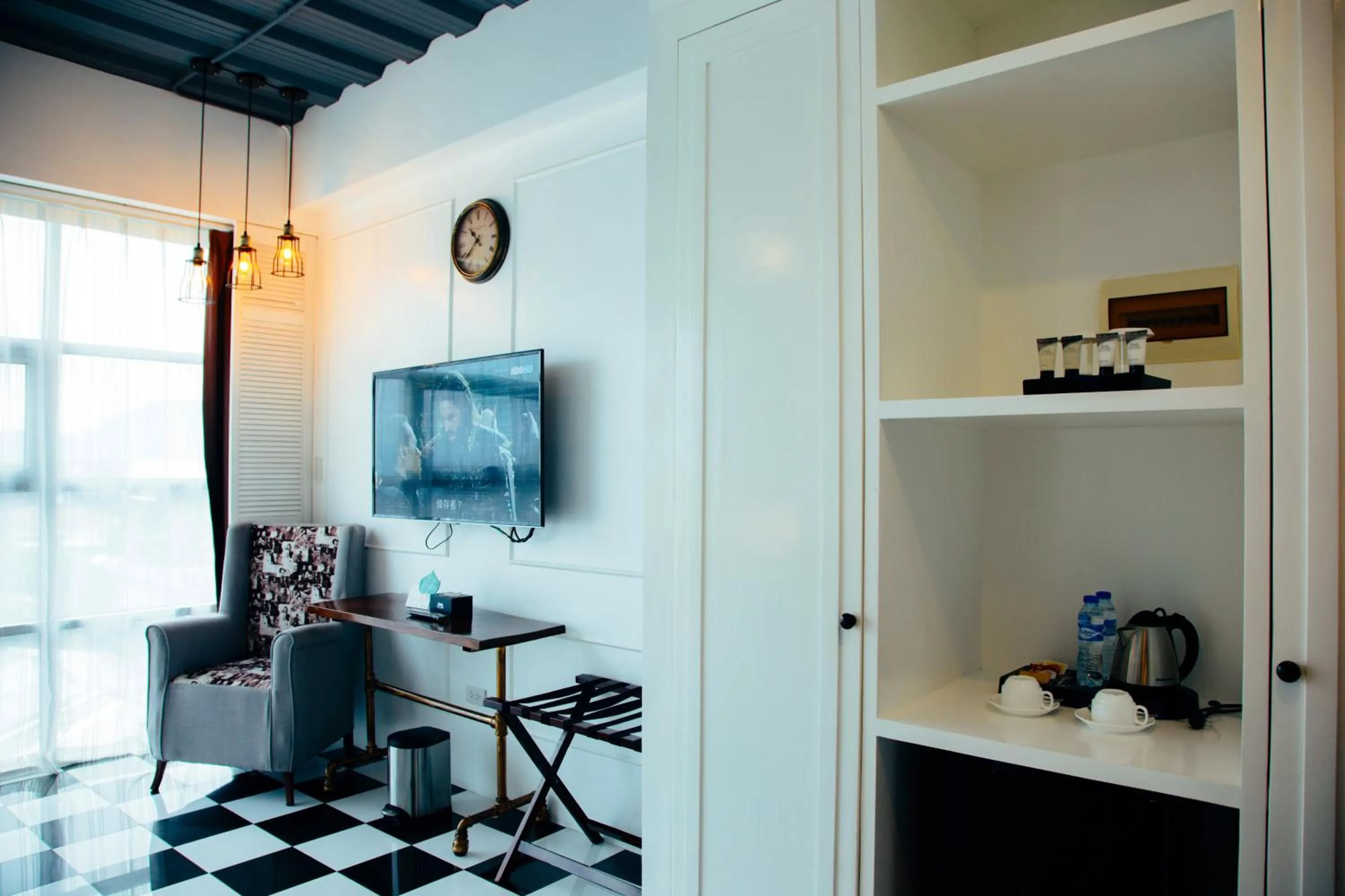 Decorative detail in Facade Hotel