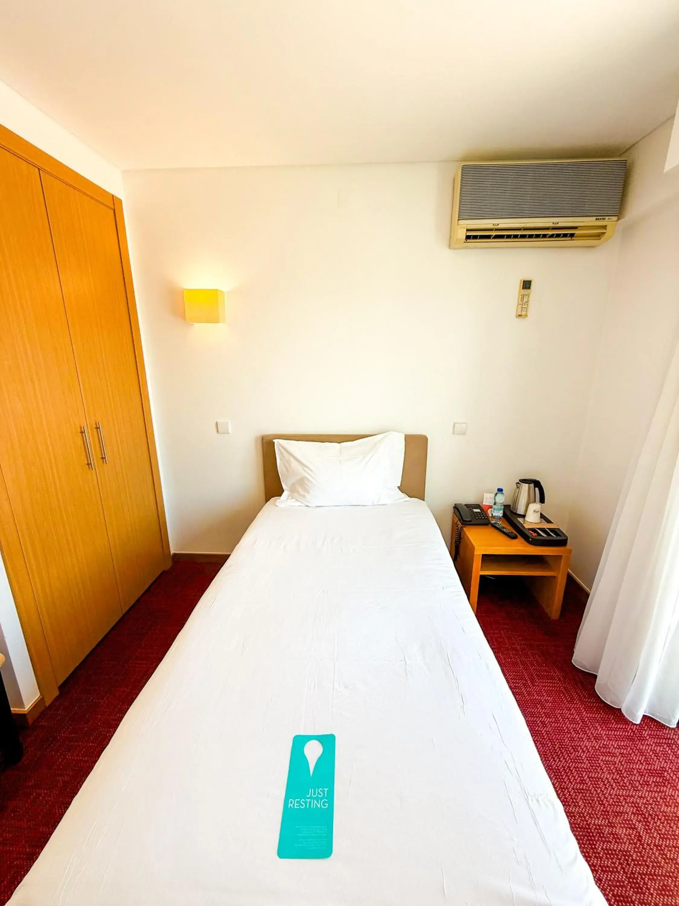 Bedroom, Bed in Stay Hotel Leiria Centro Bedroom, Bed in Stay Hotel Leiria Centro