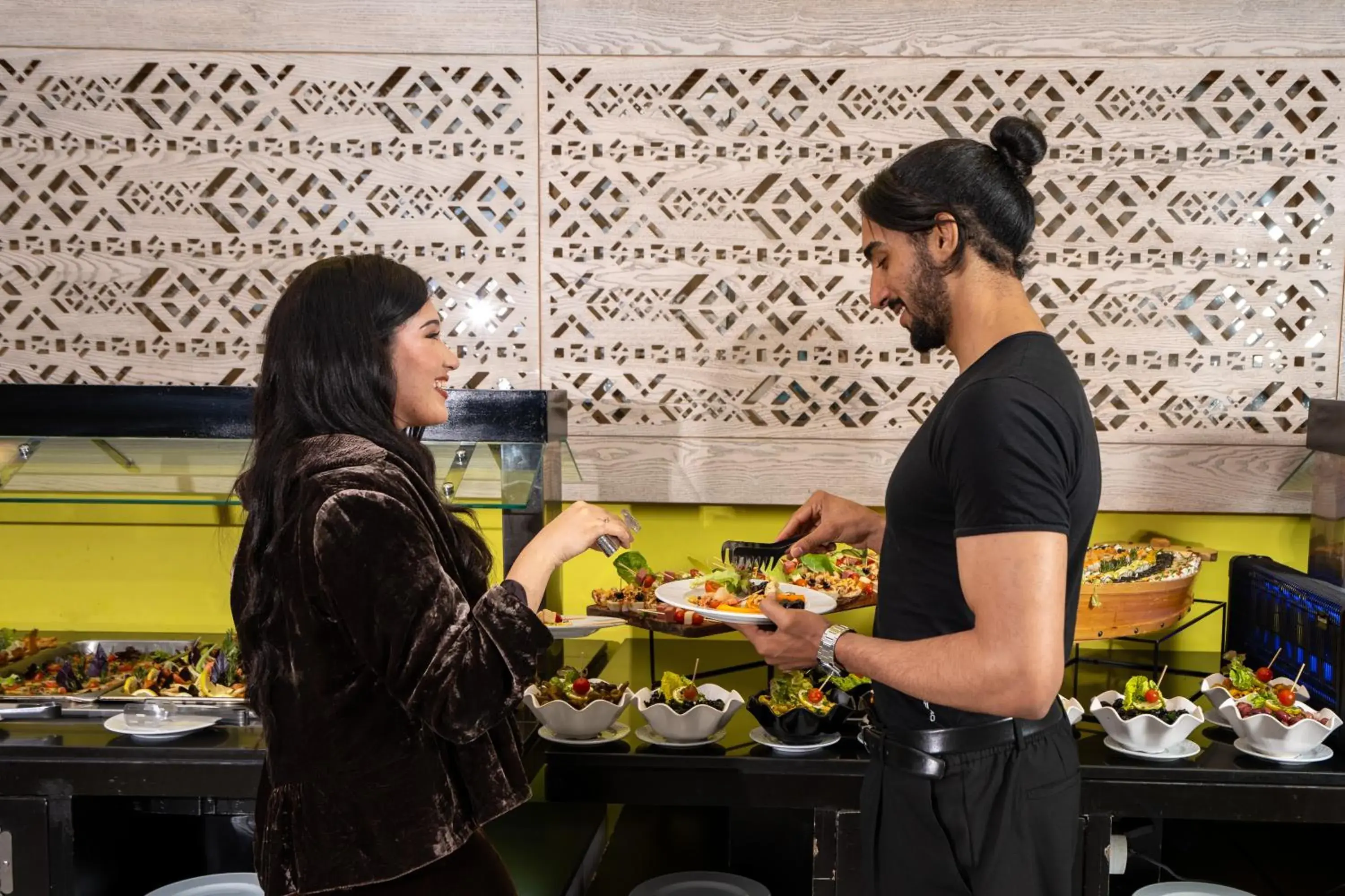 Restaurant/places to eat in Oum Palace Hotel & Spa Restaurant/places to eat in Oum Palace Hotel & Spa