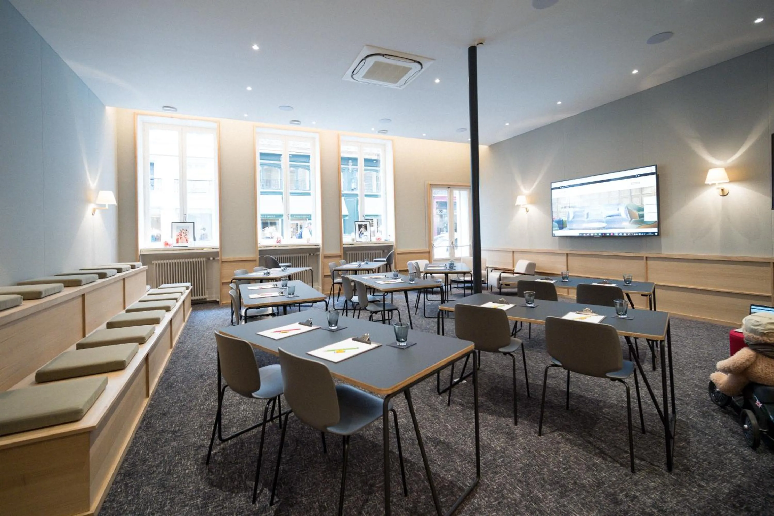 Meeting/conference room in Globe Et Cecil