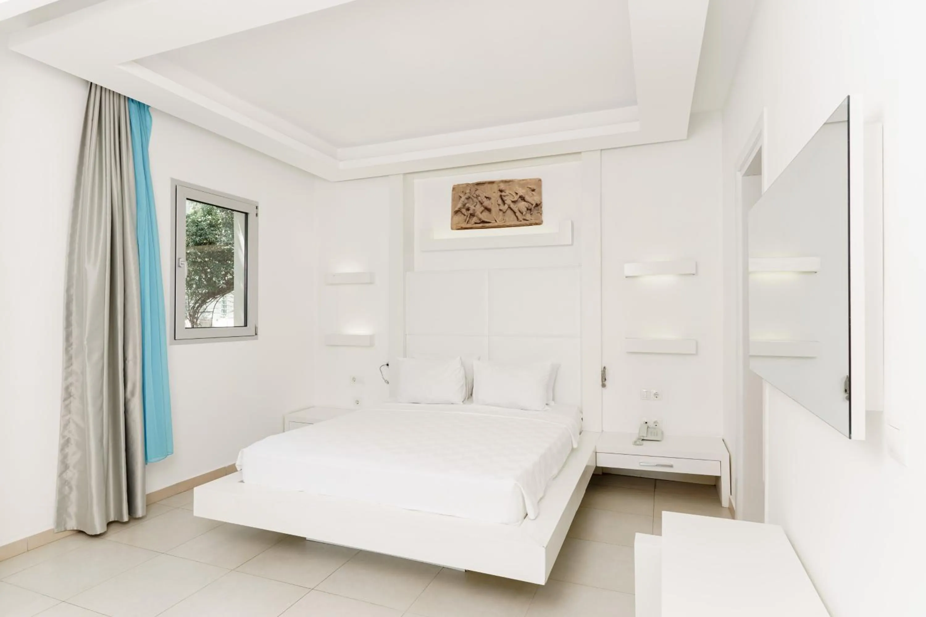 Bedroom, Bed in Costa Luvi Hotel Bodrum - All Inclusive