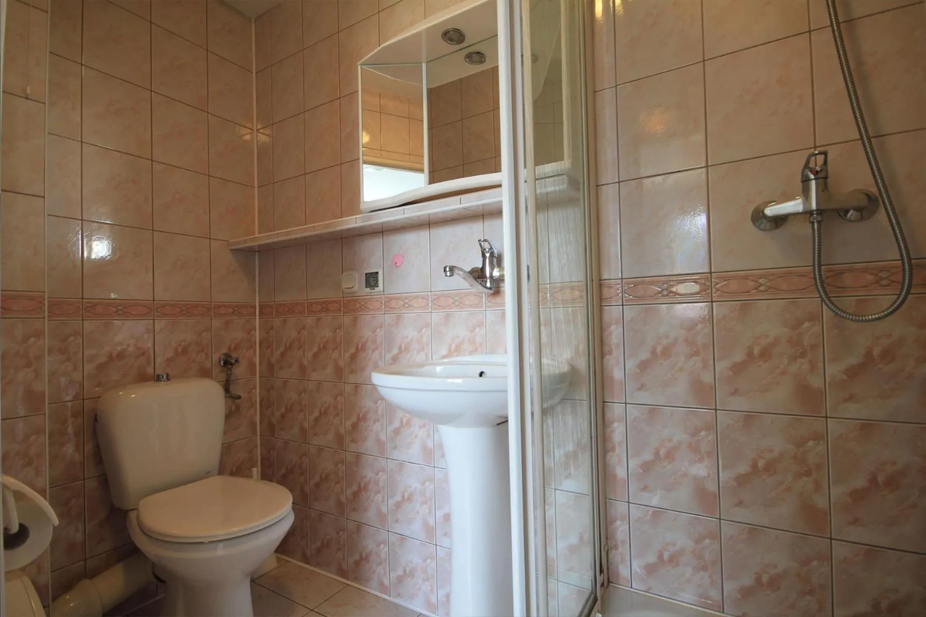 Shower in Dom Gościnny Marina