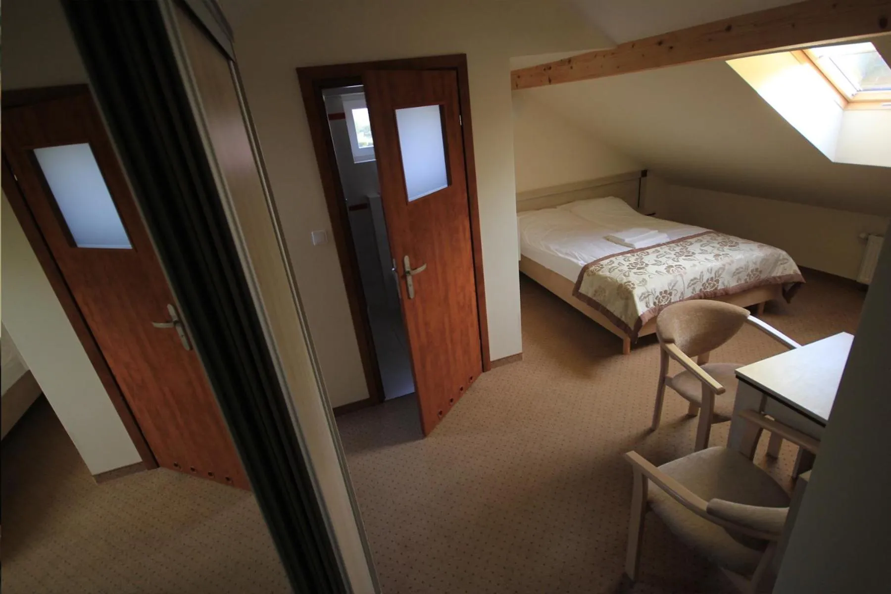 Toilet, Bed in Dom Gościnny Marina