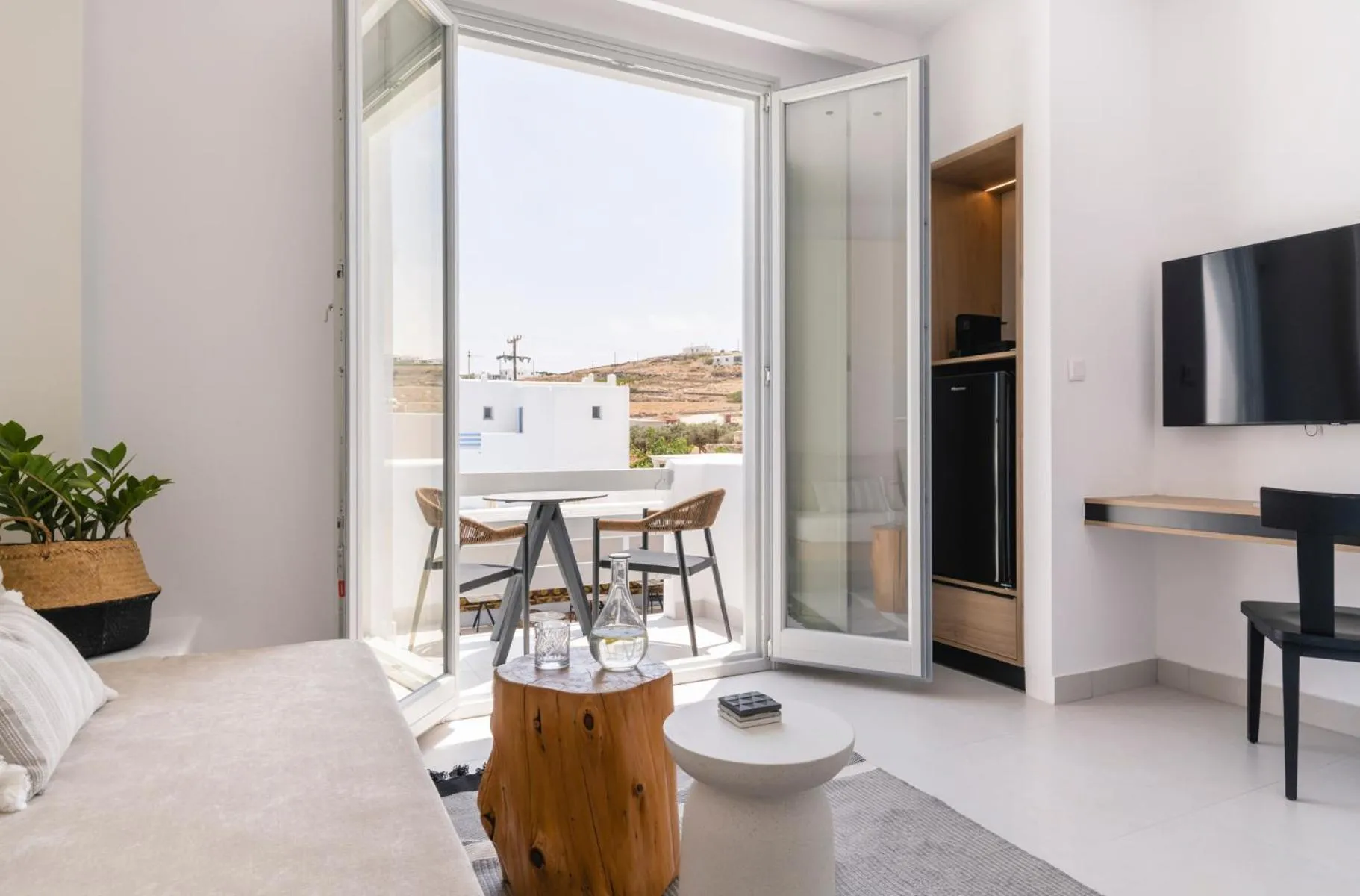 Balcony/Terrace in Quartano Suites by Heliessa, Adults Only