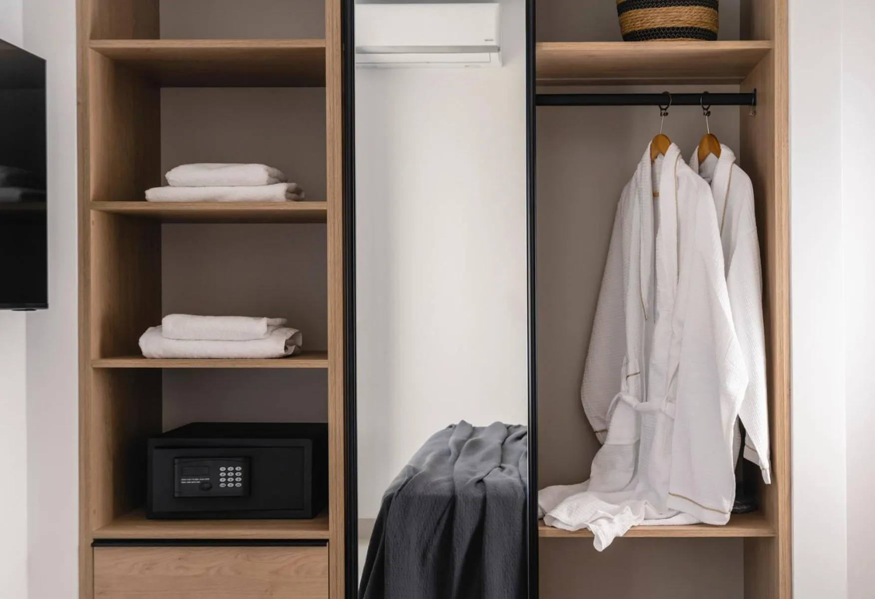 wardrobe in Quartano Suites by Heliessa, Adults Only
