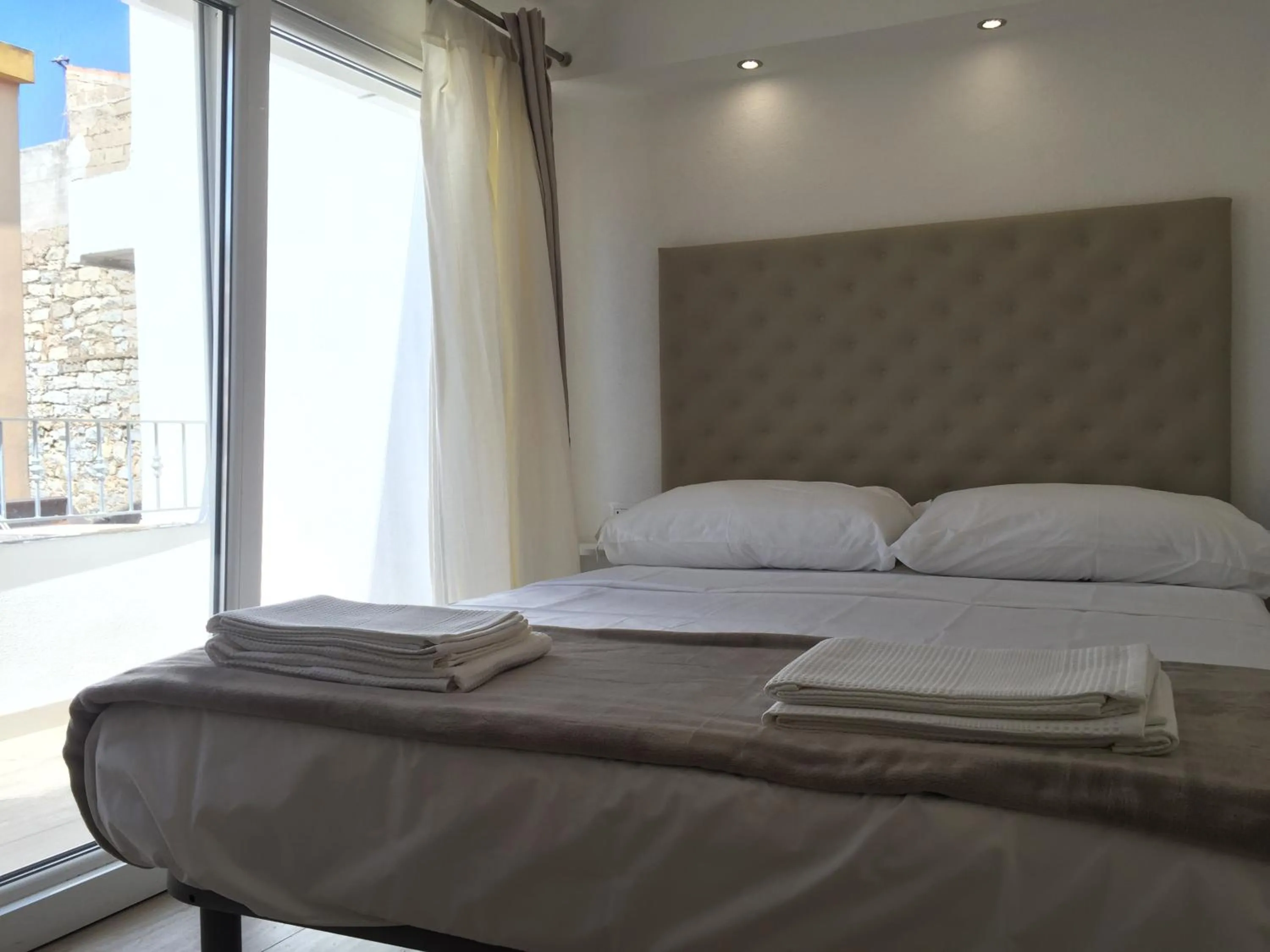 Bed in Graffiti in Barbagia