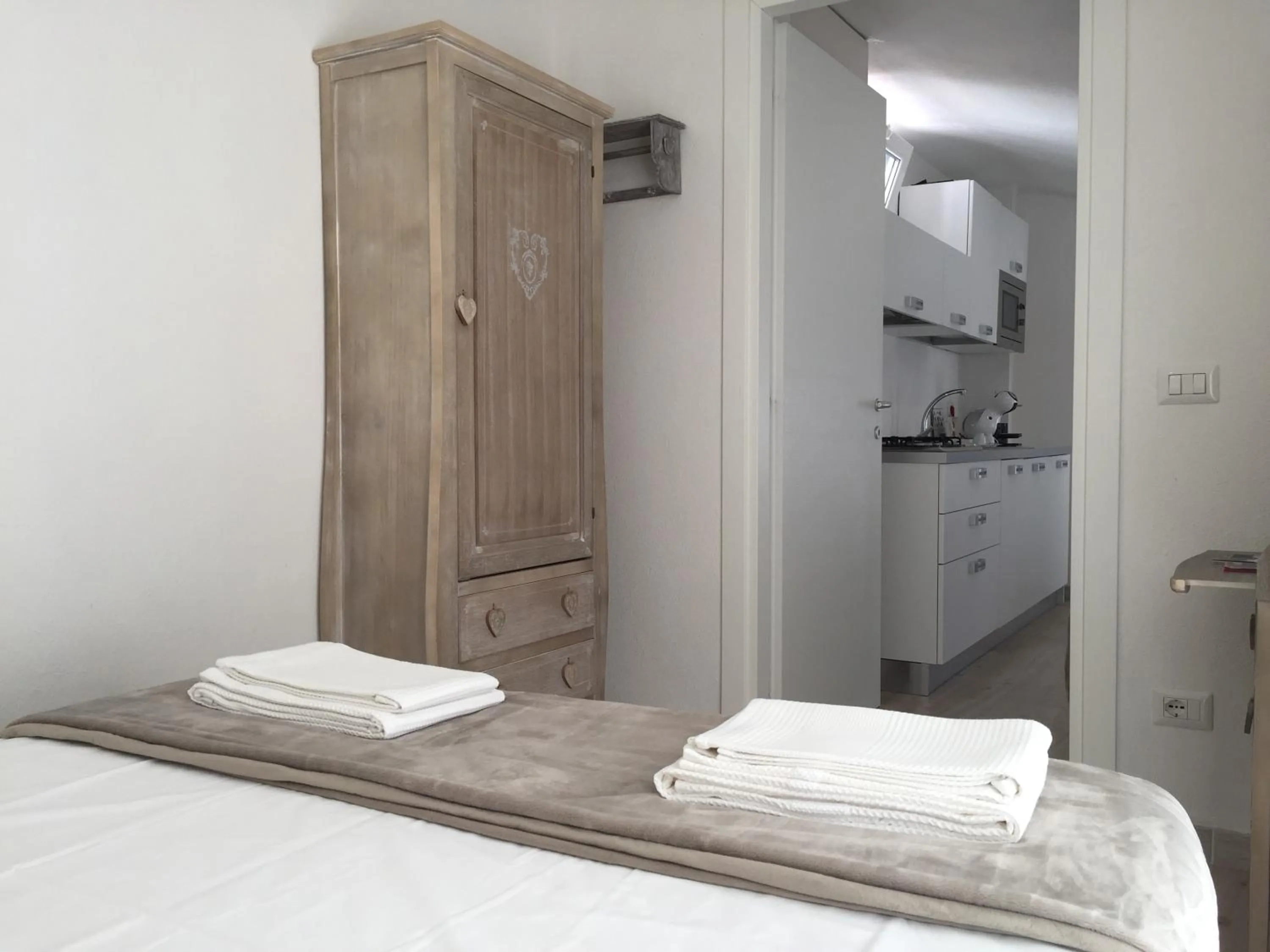 Bed in Graffiti in Barbagia