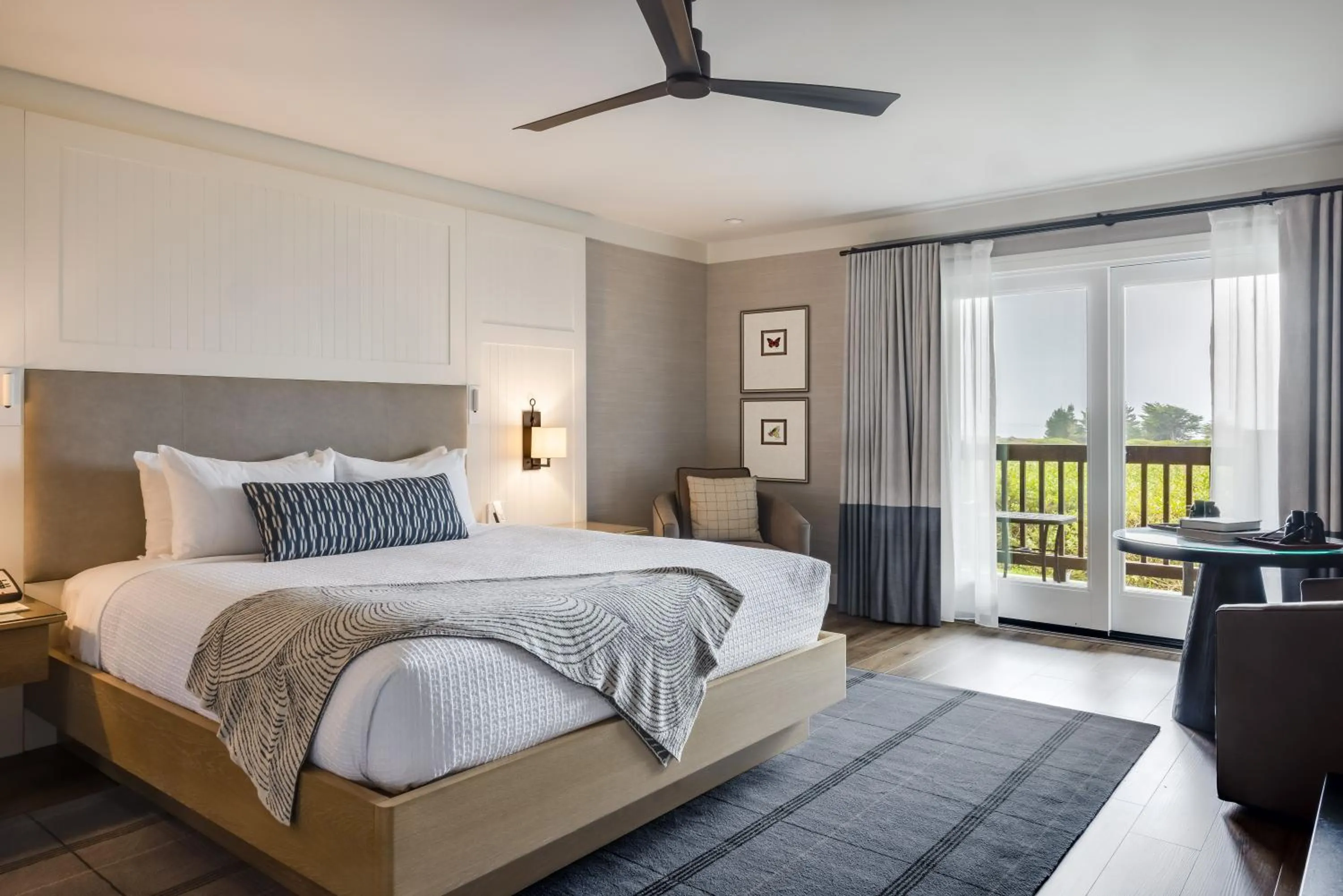 Bed in The Lodge at Bodega Bay