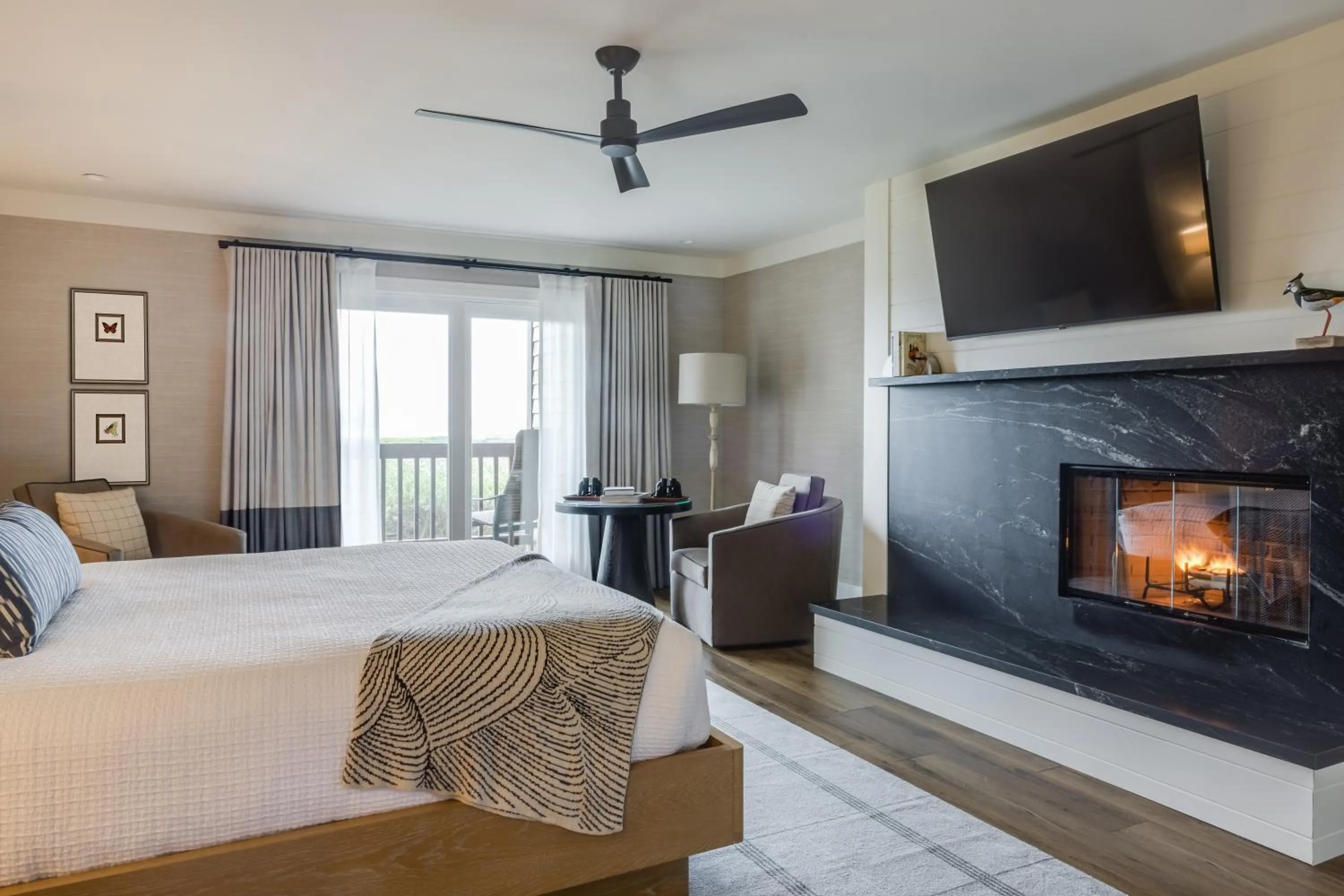 Bed in The Lodge at Bodega Bay