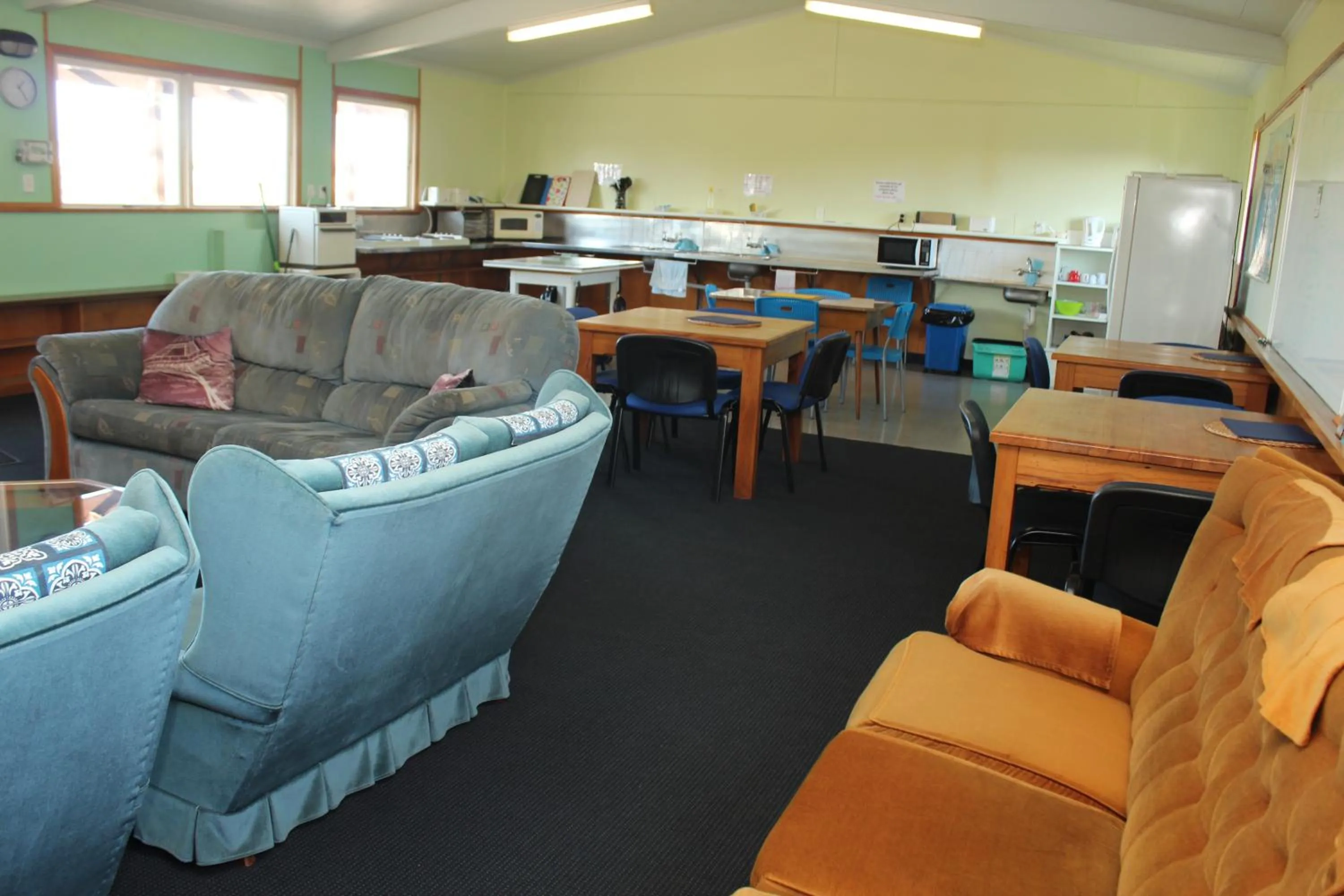 Communal lounge/ TV room in Central City Camping Park