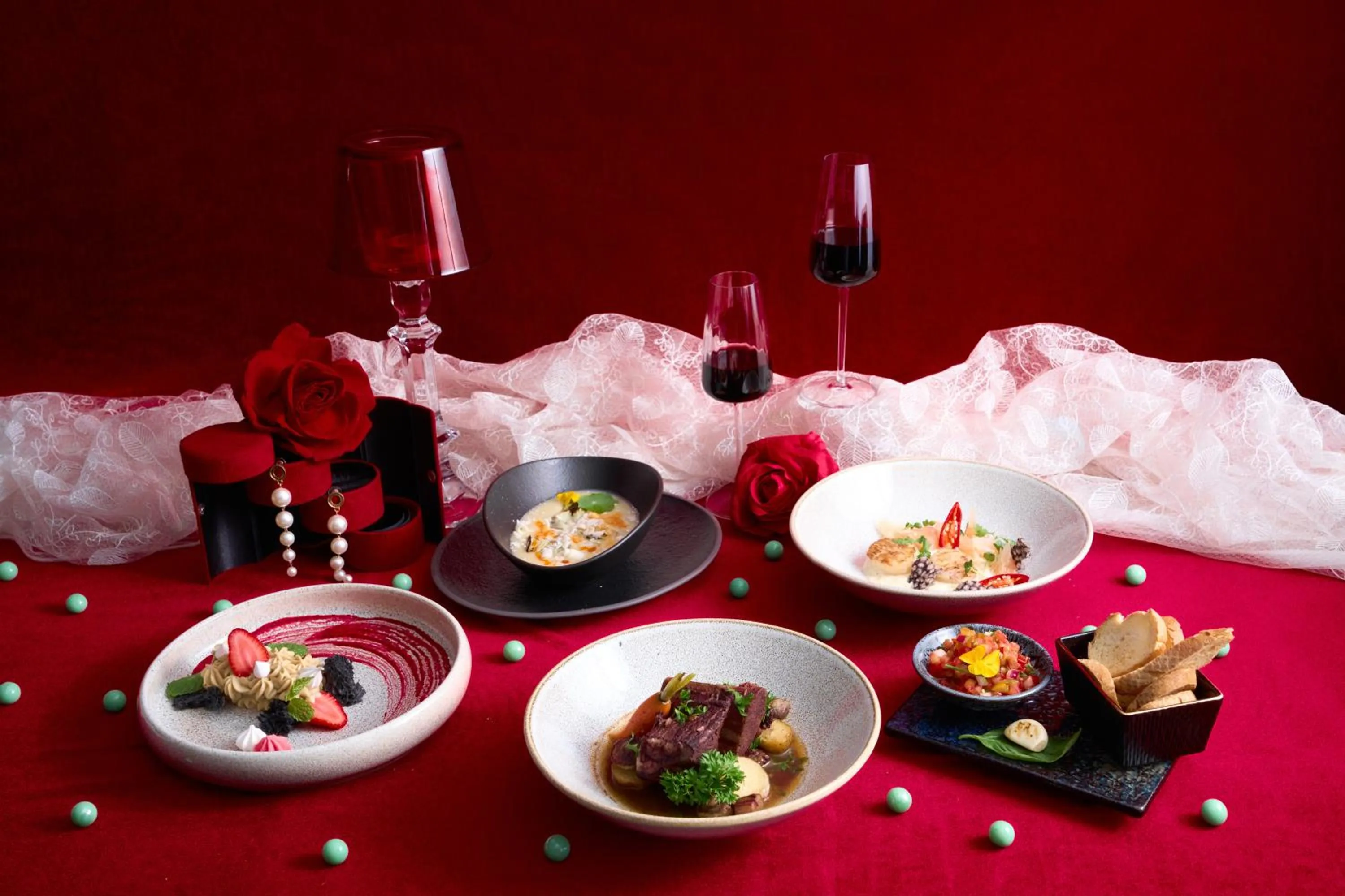 Dinner in La Sinfonía Majesty Hotel and Spa