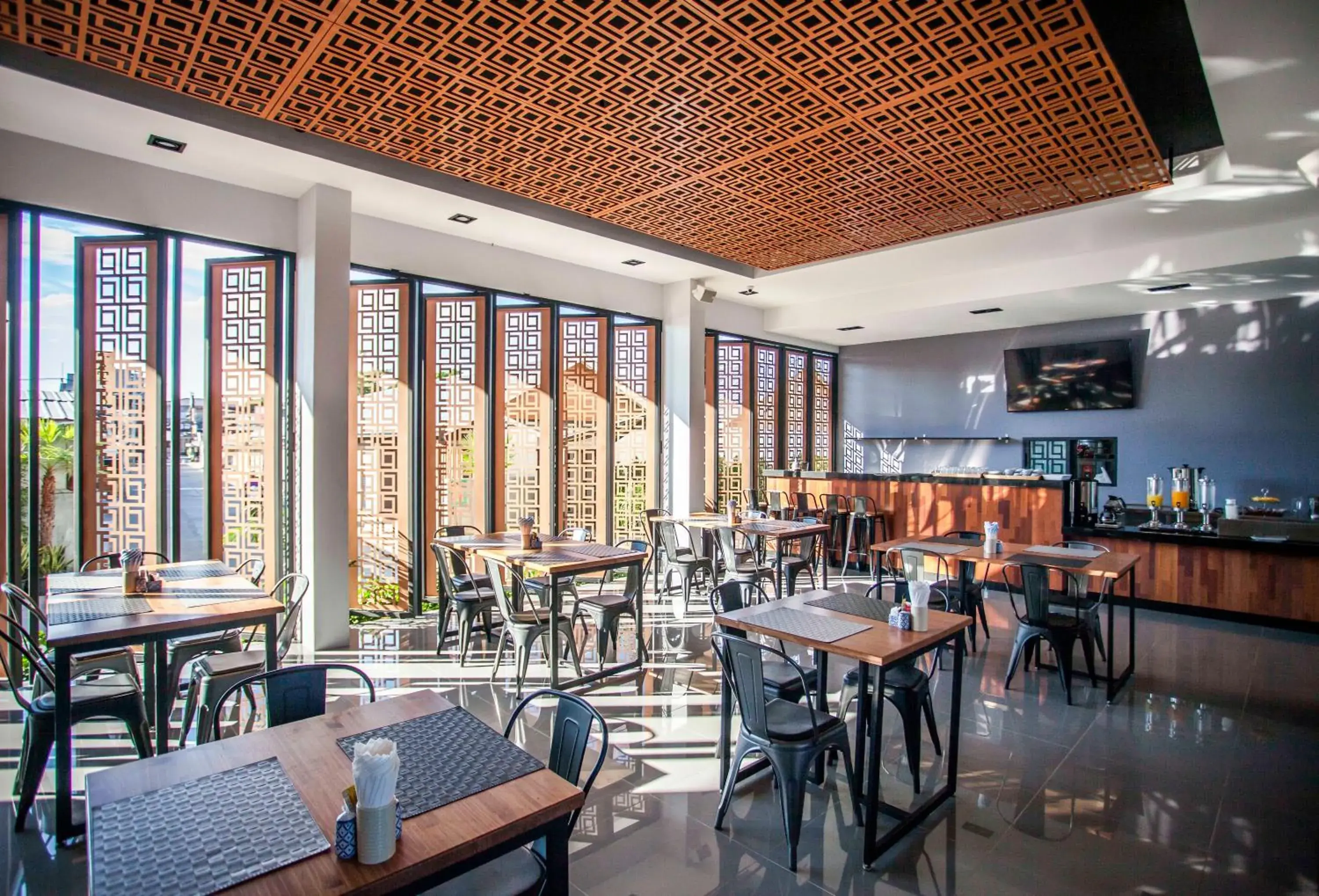 Restaurant/places to eat in Chaweng Villawee Hotel Restaurant/places to eat in Chaweng Villawee Hotel