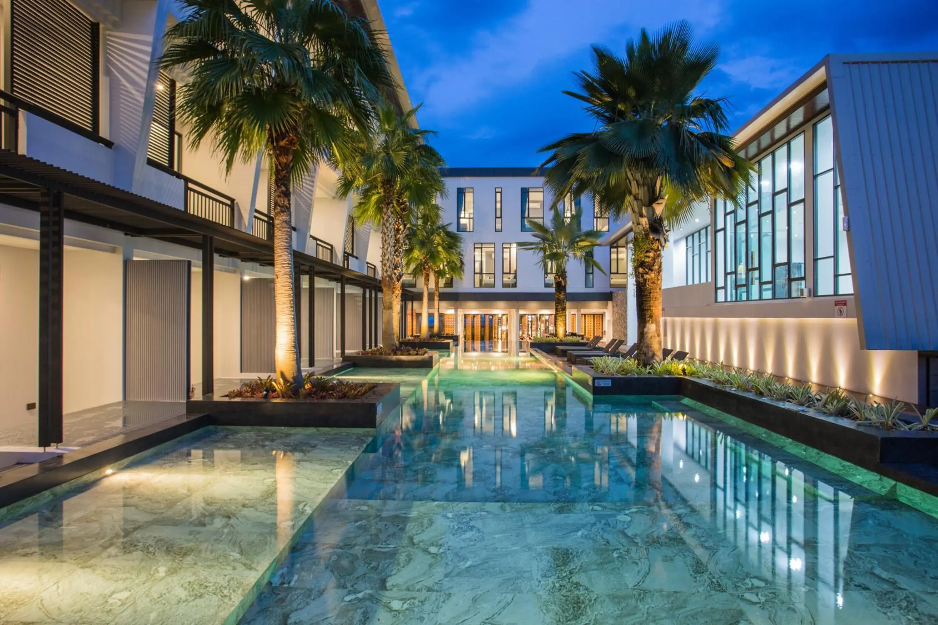 Property building in Chaweng Villawee Hotel Property building in Chaweng Villawee Hotel