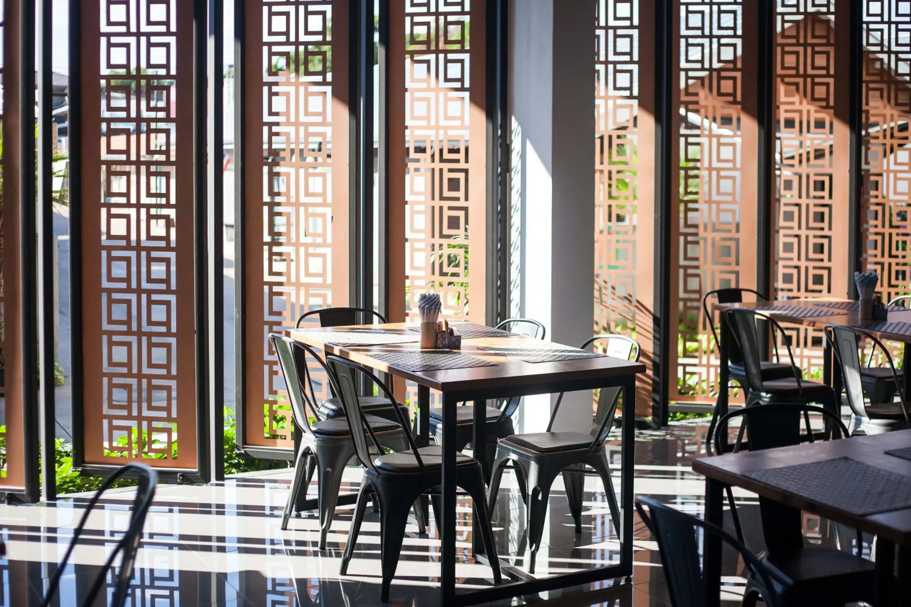 Restaurant/places to eat in Chaweng Villawee Hotel Restaurant/places to eat in Chaweng Villawee Hotel