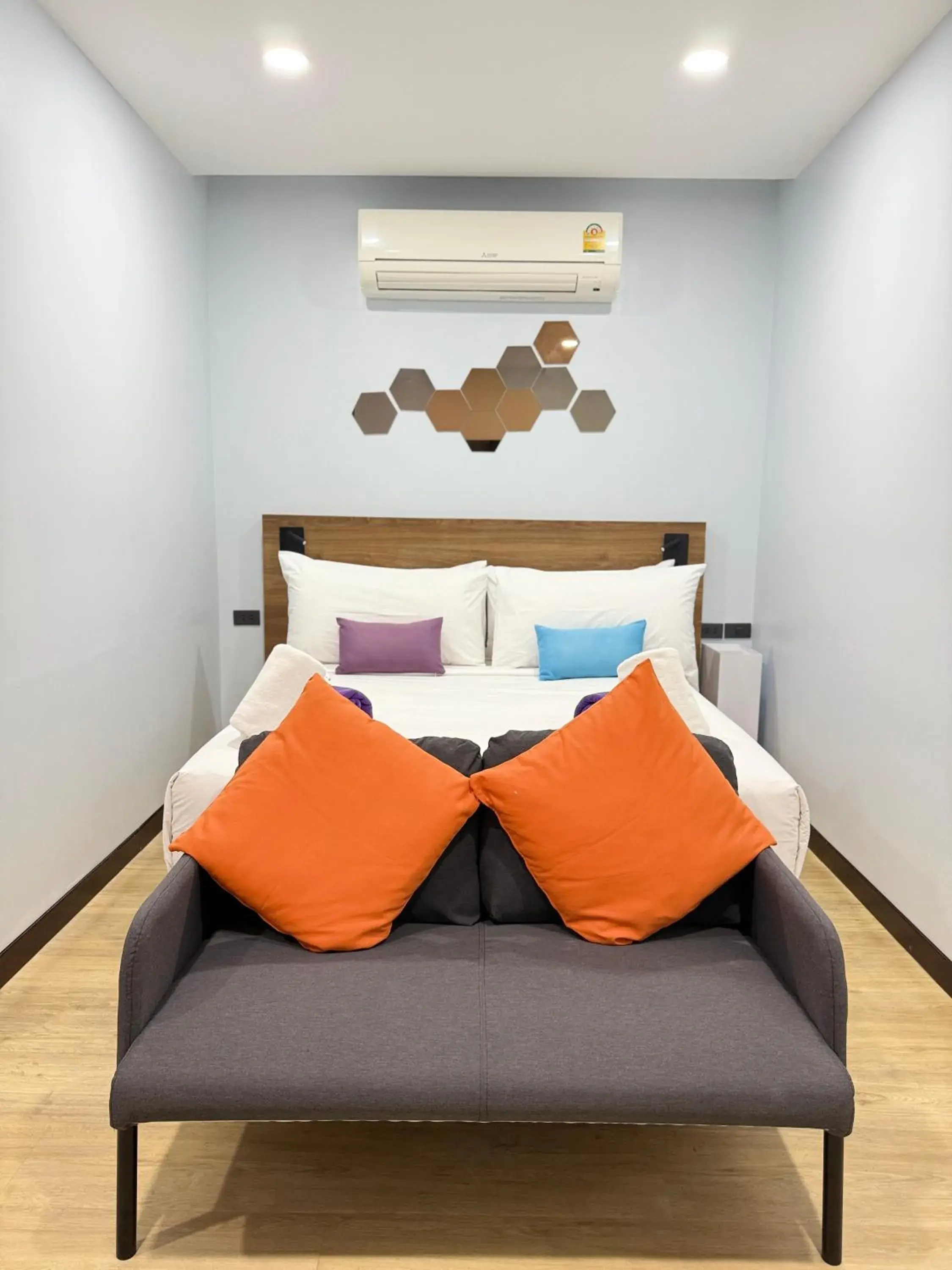 Bed in Chaweng Villawee Hotel Bed in Chaweng Villawee Hotel