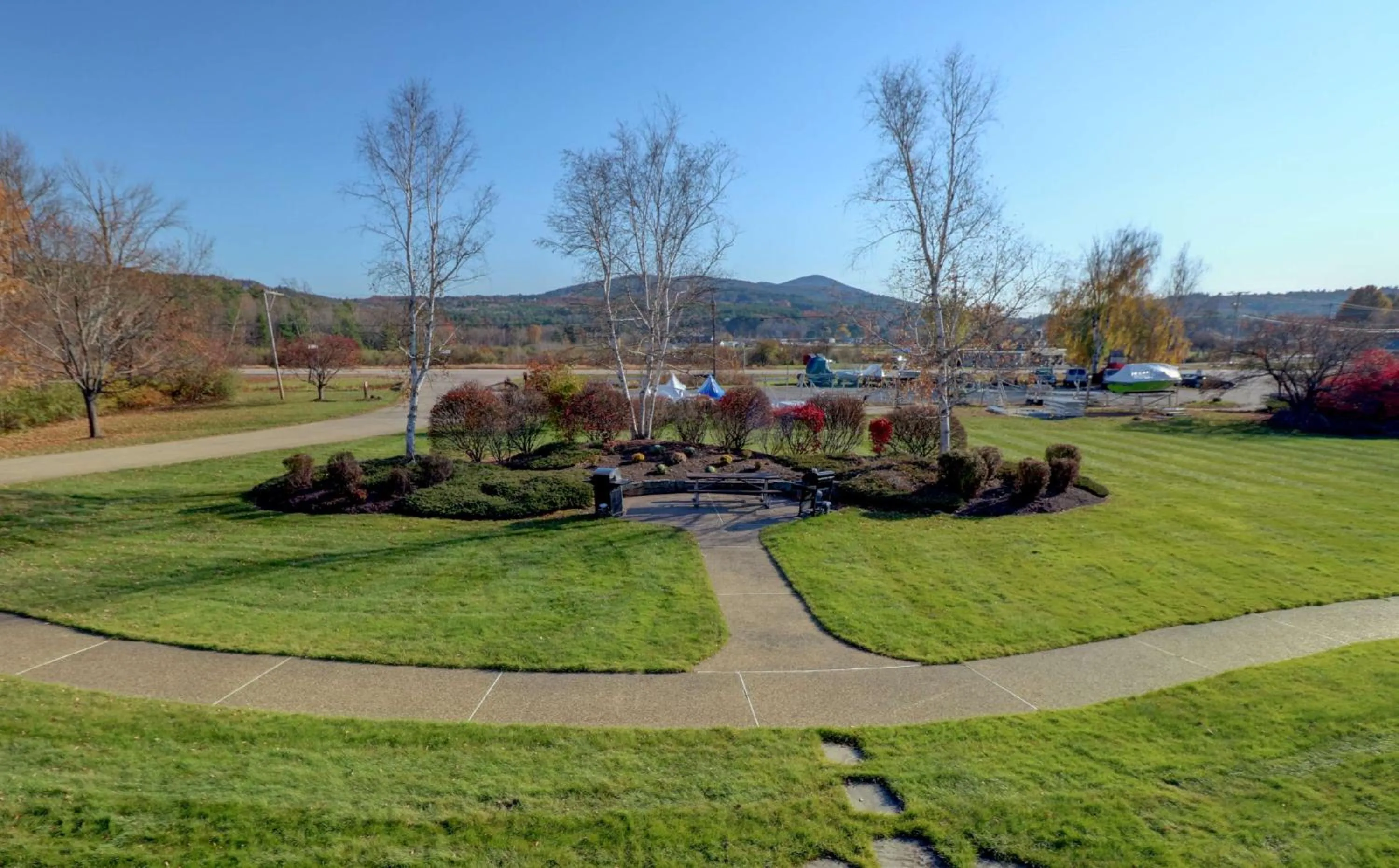 Property building in Fireside Inn & Suites Gilford