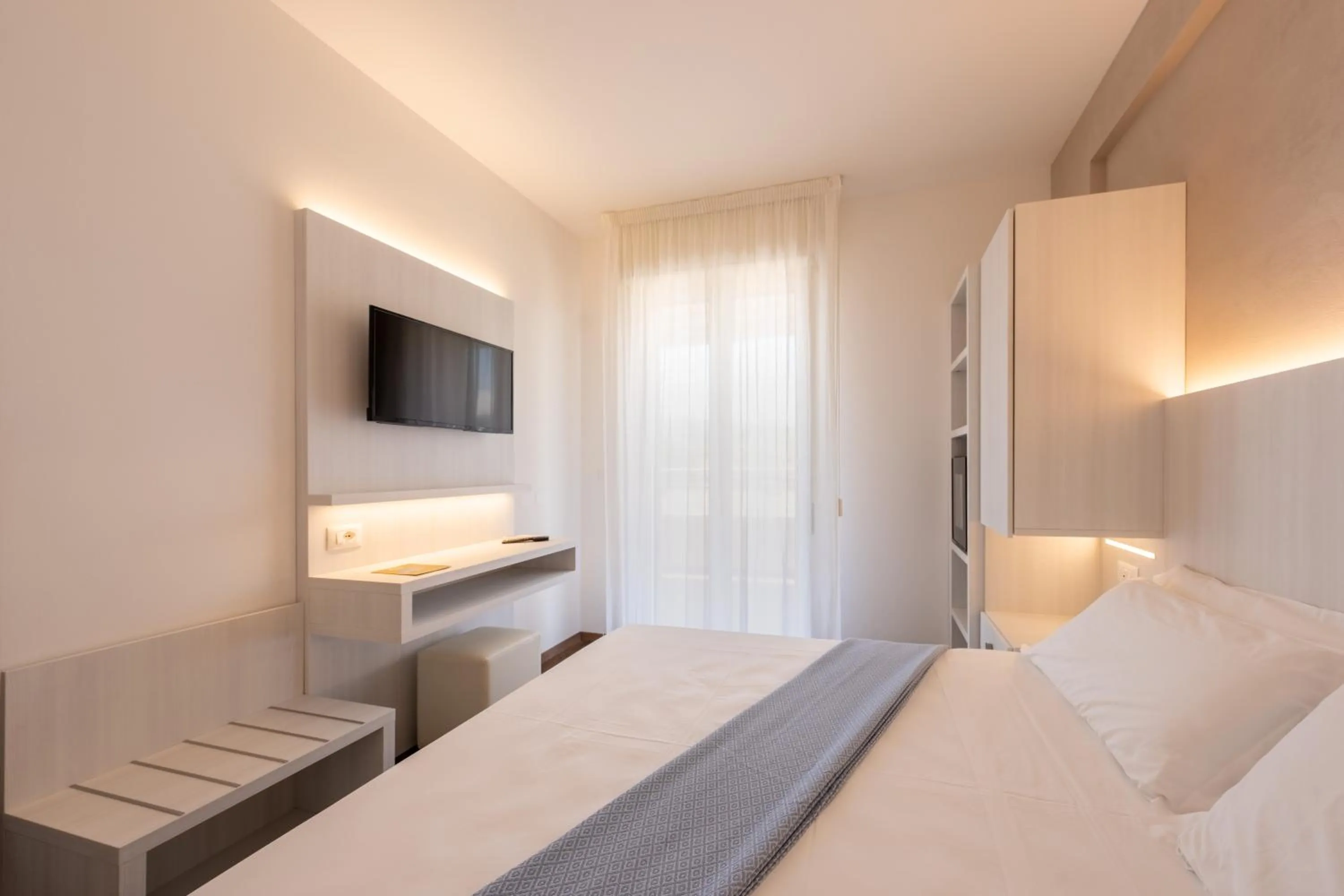 TV and multimedia, Bed in Hotel Corfù