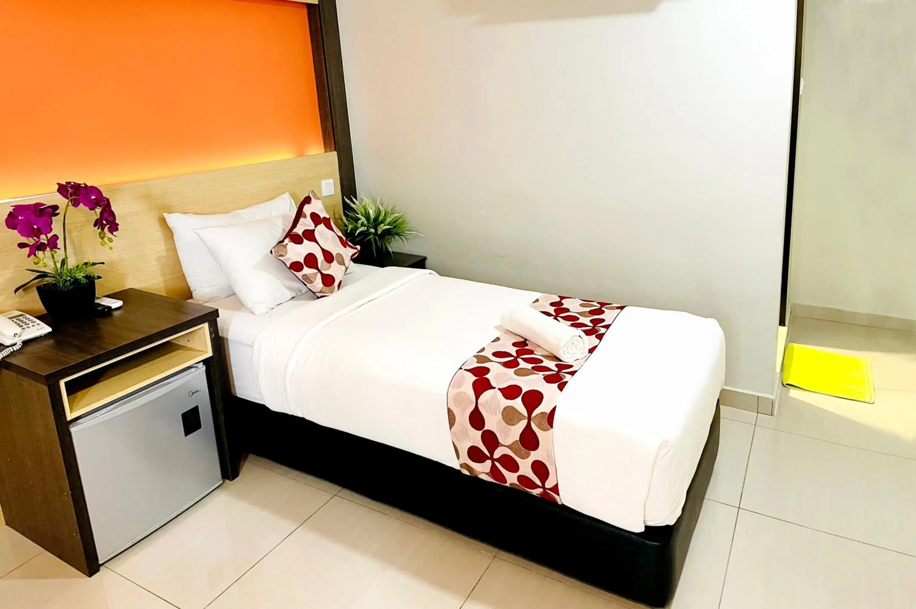 Bed in City Central Hotel Bed in City Central Hotel