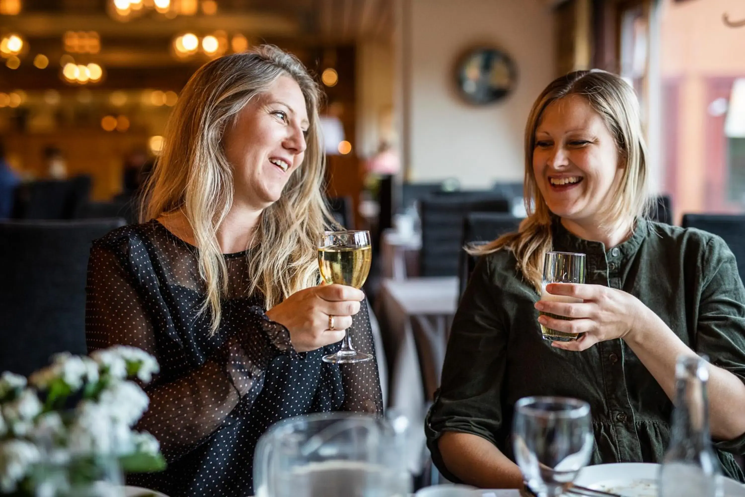 Restaurant/places to eat in Straand Hotel Restaurant/places to eat in Straand Hotel