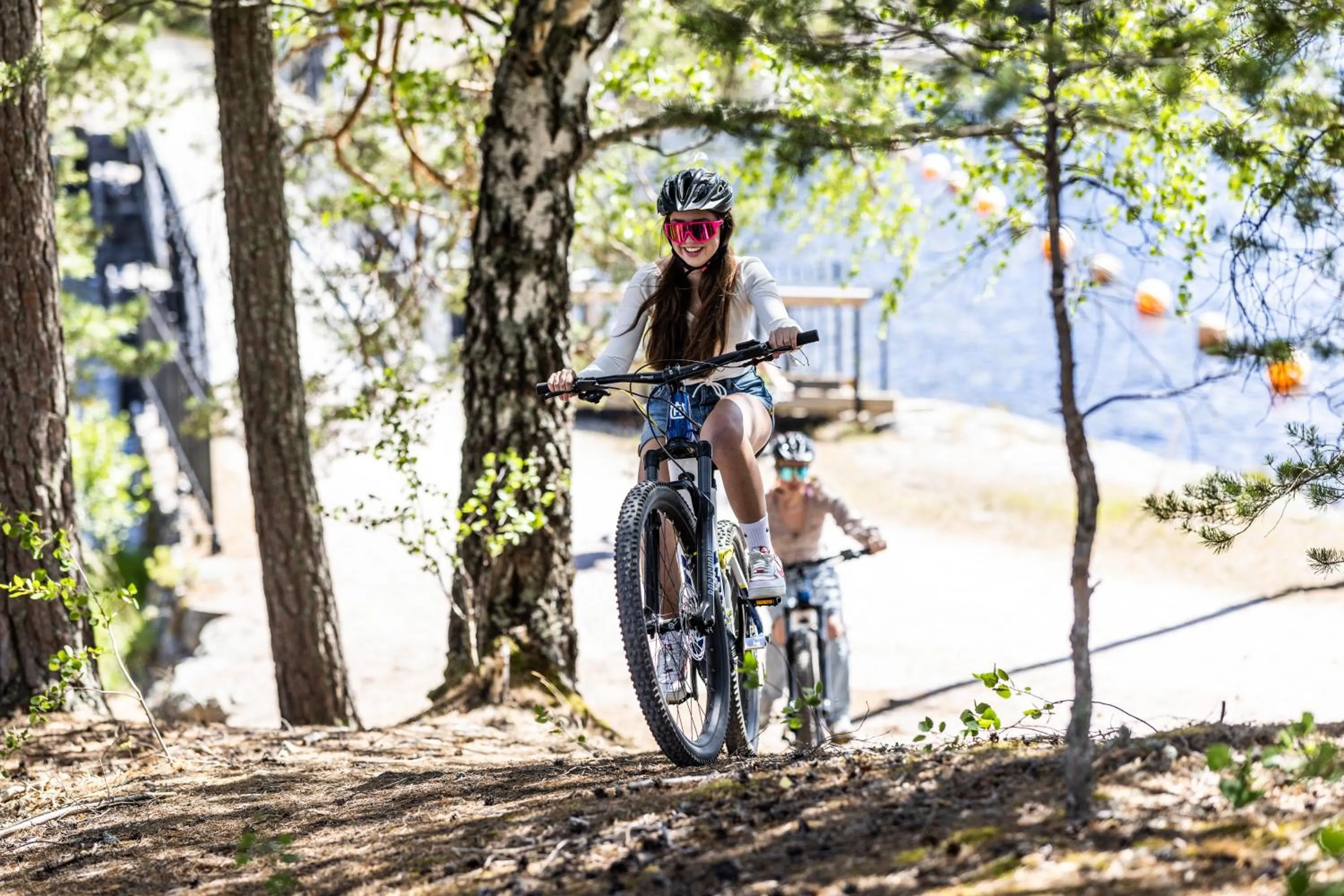 Spring in Straand Hotel